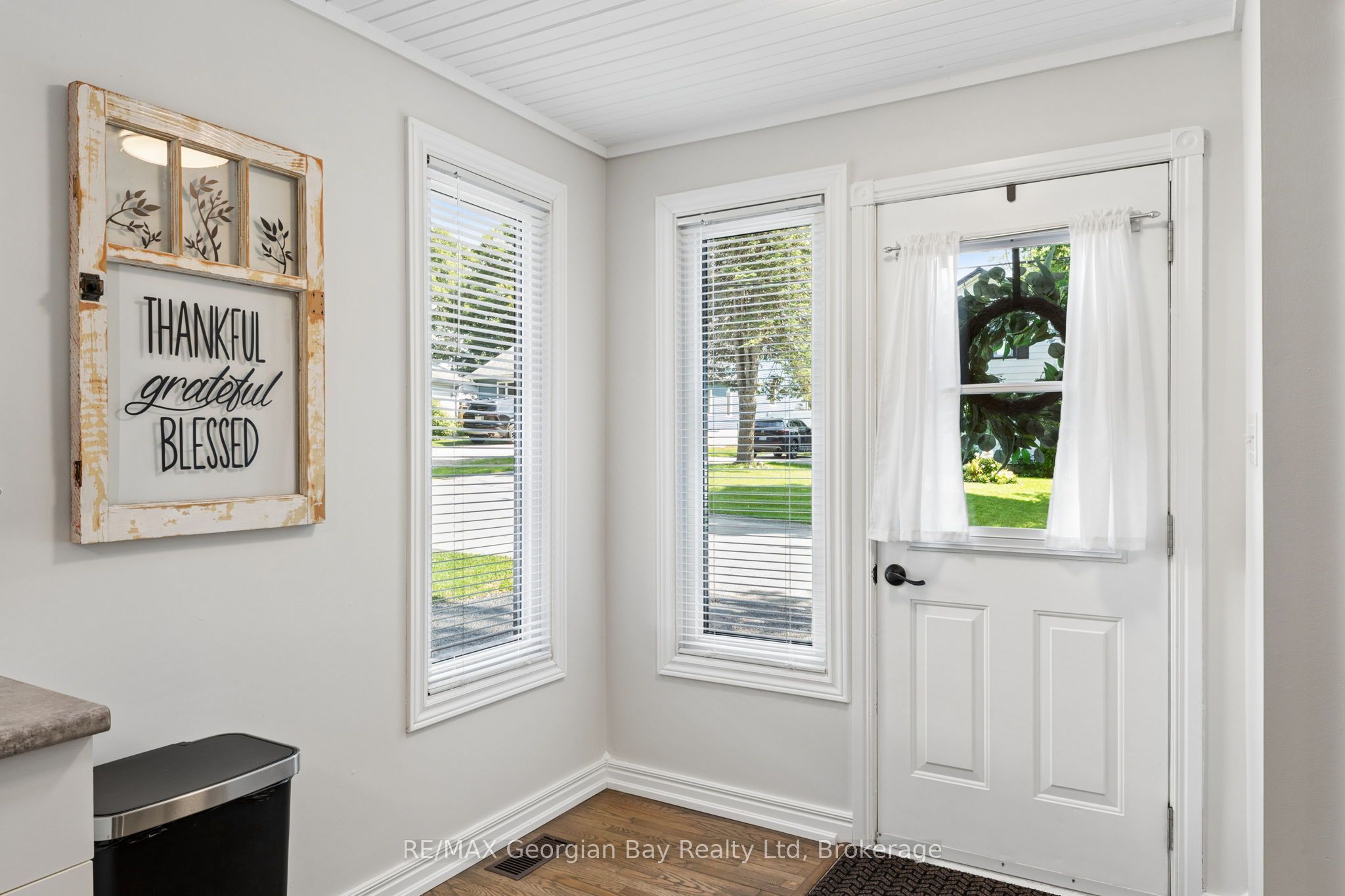 59 Broad Street, Penetanguishene, ON L9M 1G4 photo 4