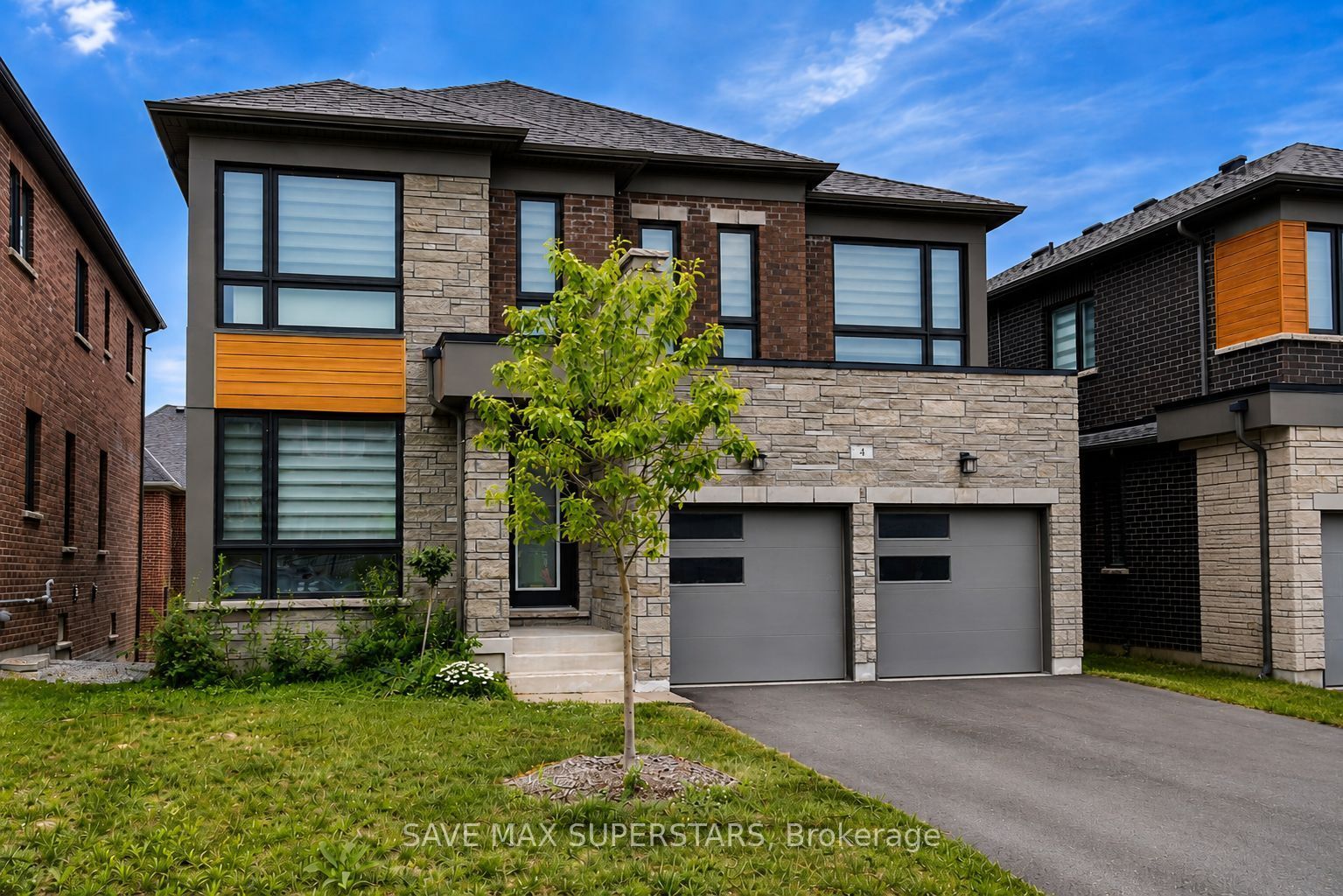 4 Sweet Cicely Street, Springwater, ON L9X 2E2 photo 2