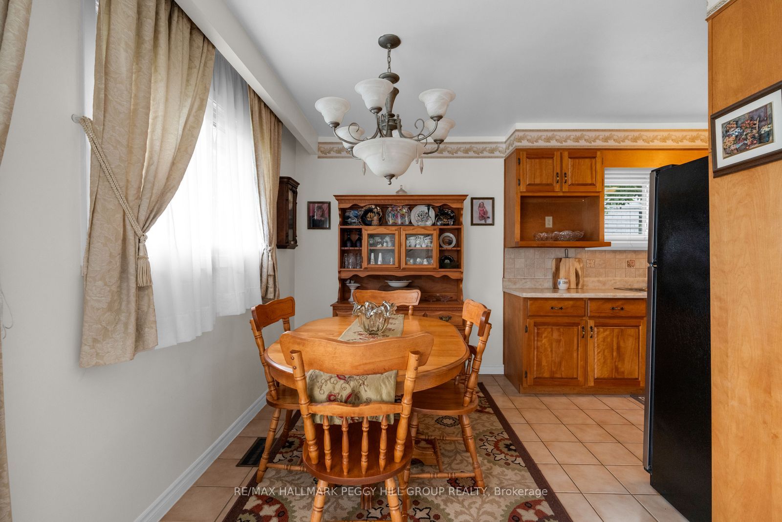 208 Garson Street, Barrie, ON L4N 3Y7 photo 4