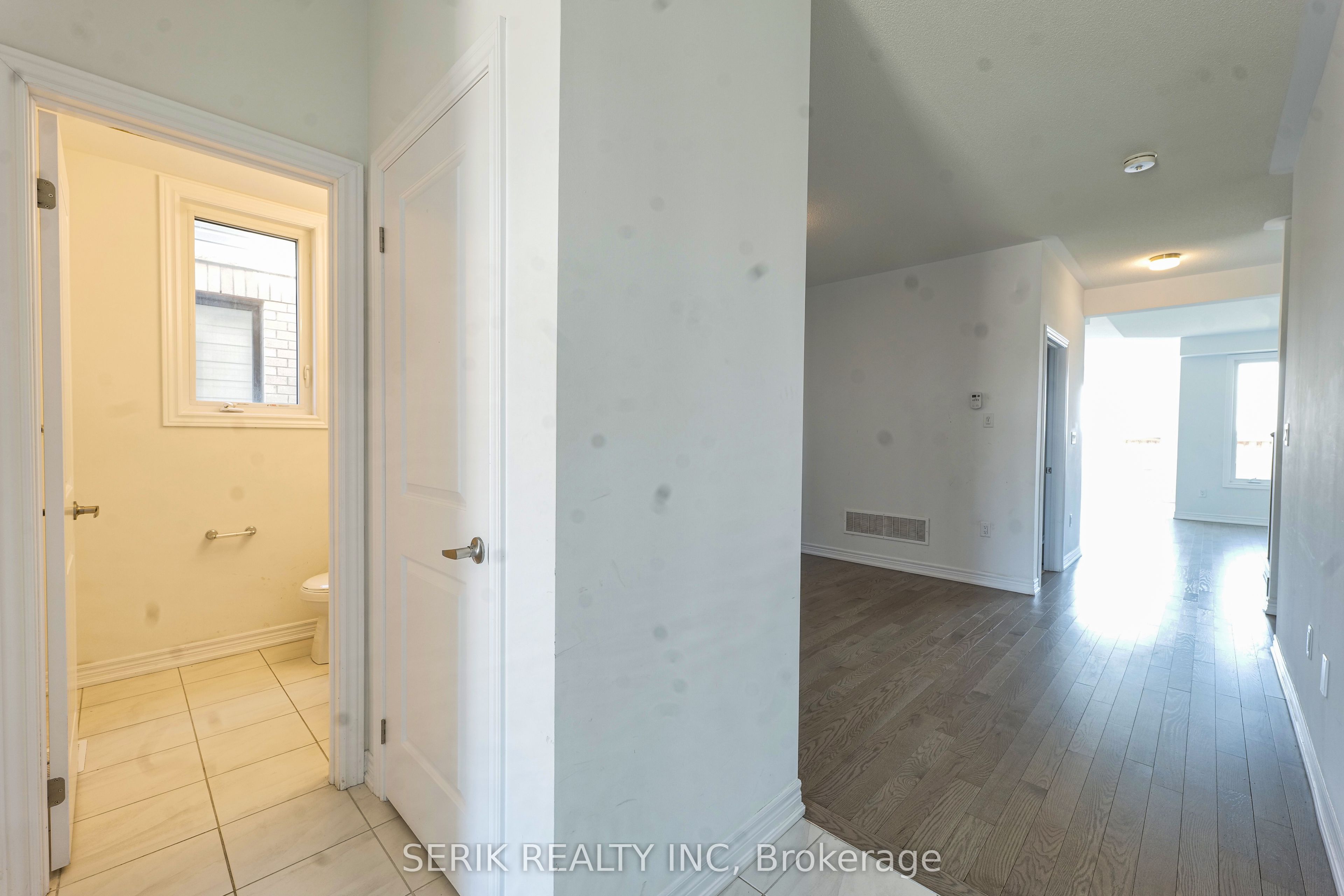 163 Fenchurch Manor, Barrie, ON L9J 0W9 photo 5