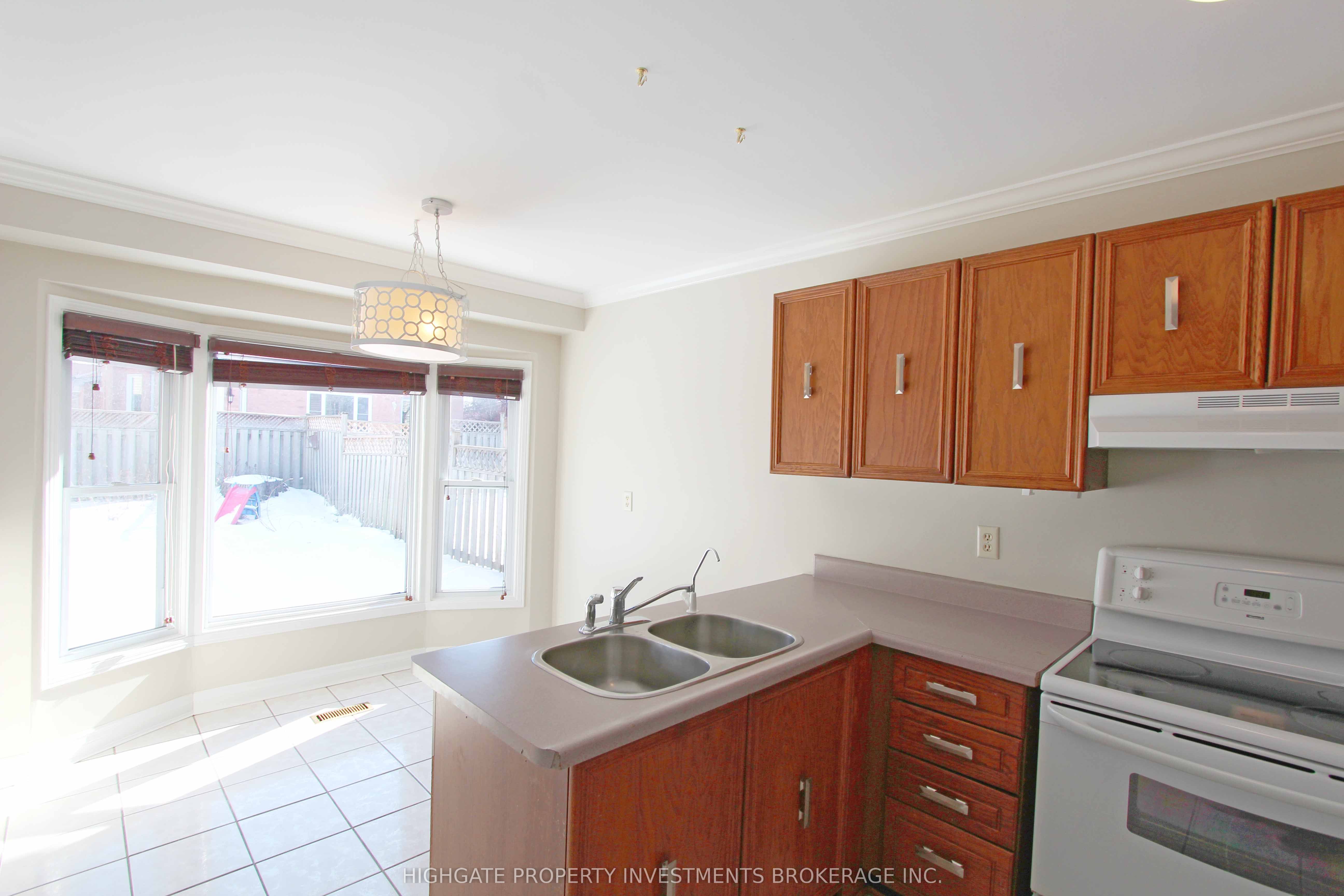 80 Hadden Crescent, Barrie, ON L4M 6G7 photo 5
