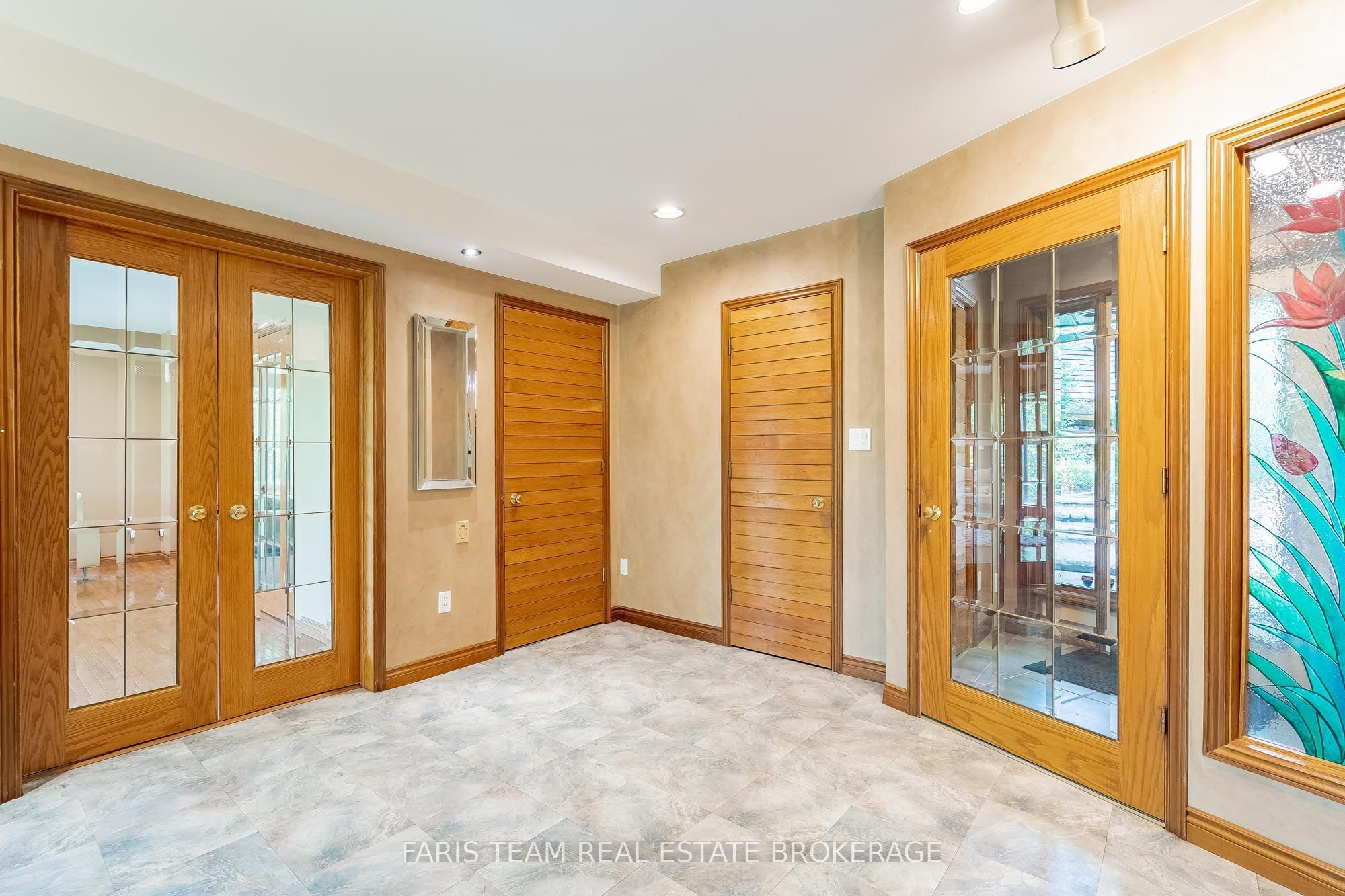 15 Scottdale Drive, Oro-Medonte, ON L0L 1T0 photo 4