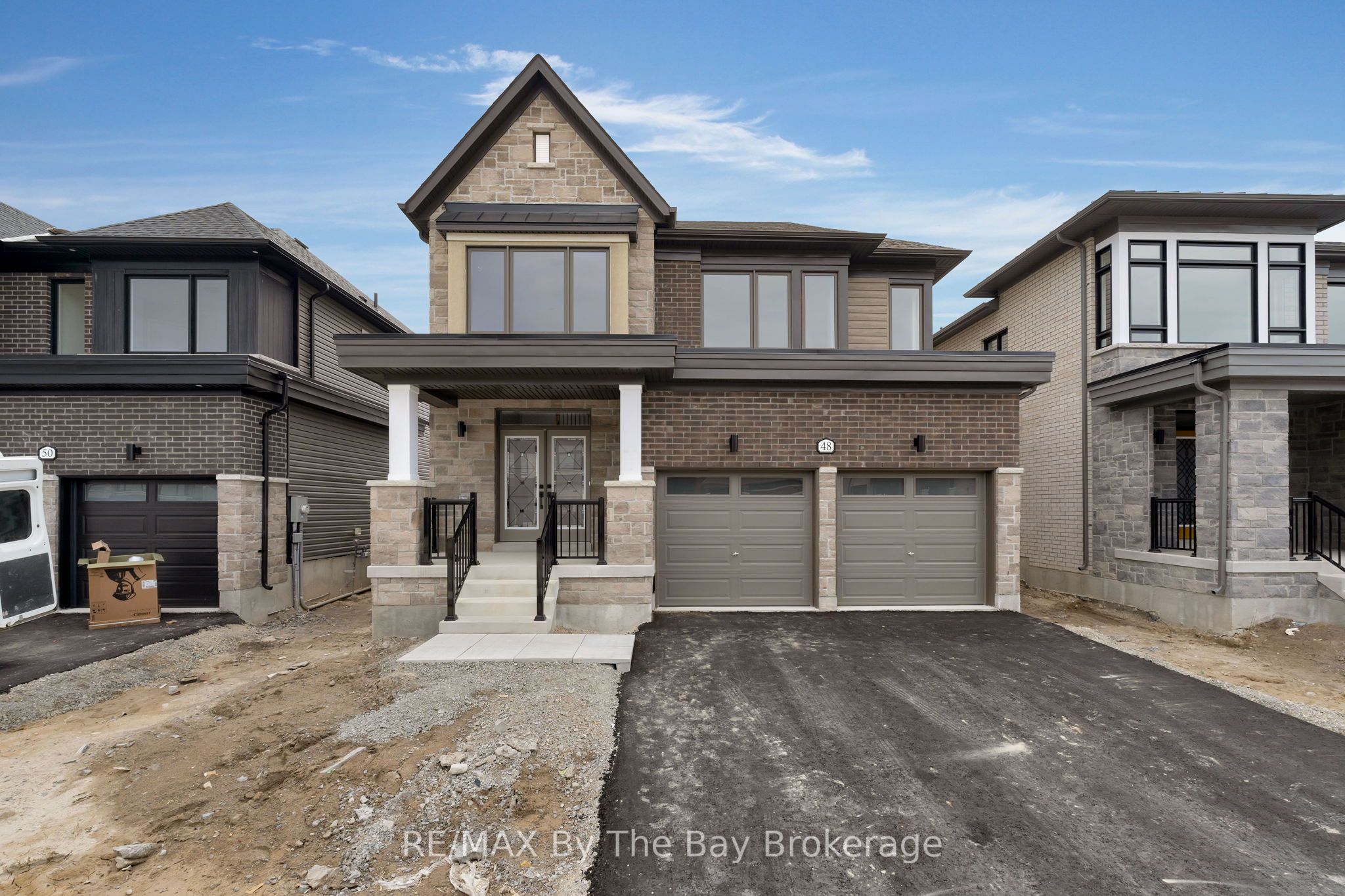 48 Del Ray Crescent, Wasaga Beach, ON L9Z 0N8