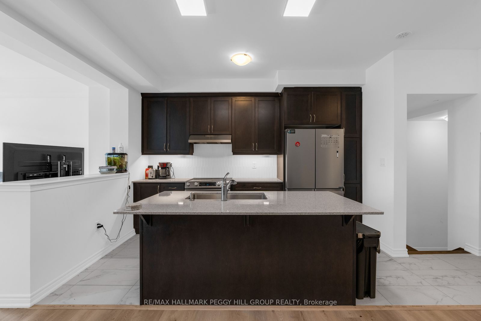 82 Yorkshire Drive, Barrie, ON L9J 1B5 photo 4