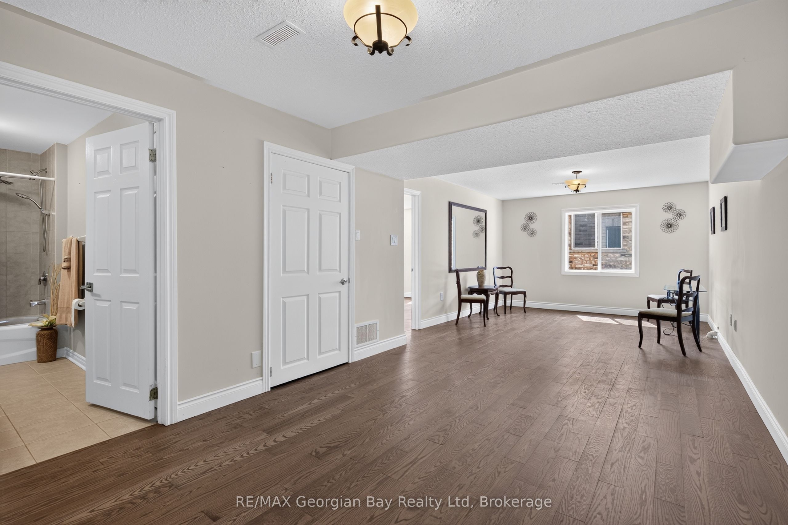 423 Irwin Street, Midland, ON L4R 2V6 photo 5