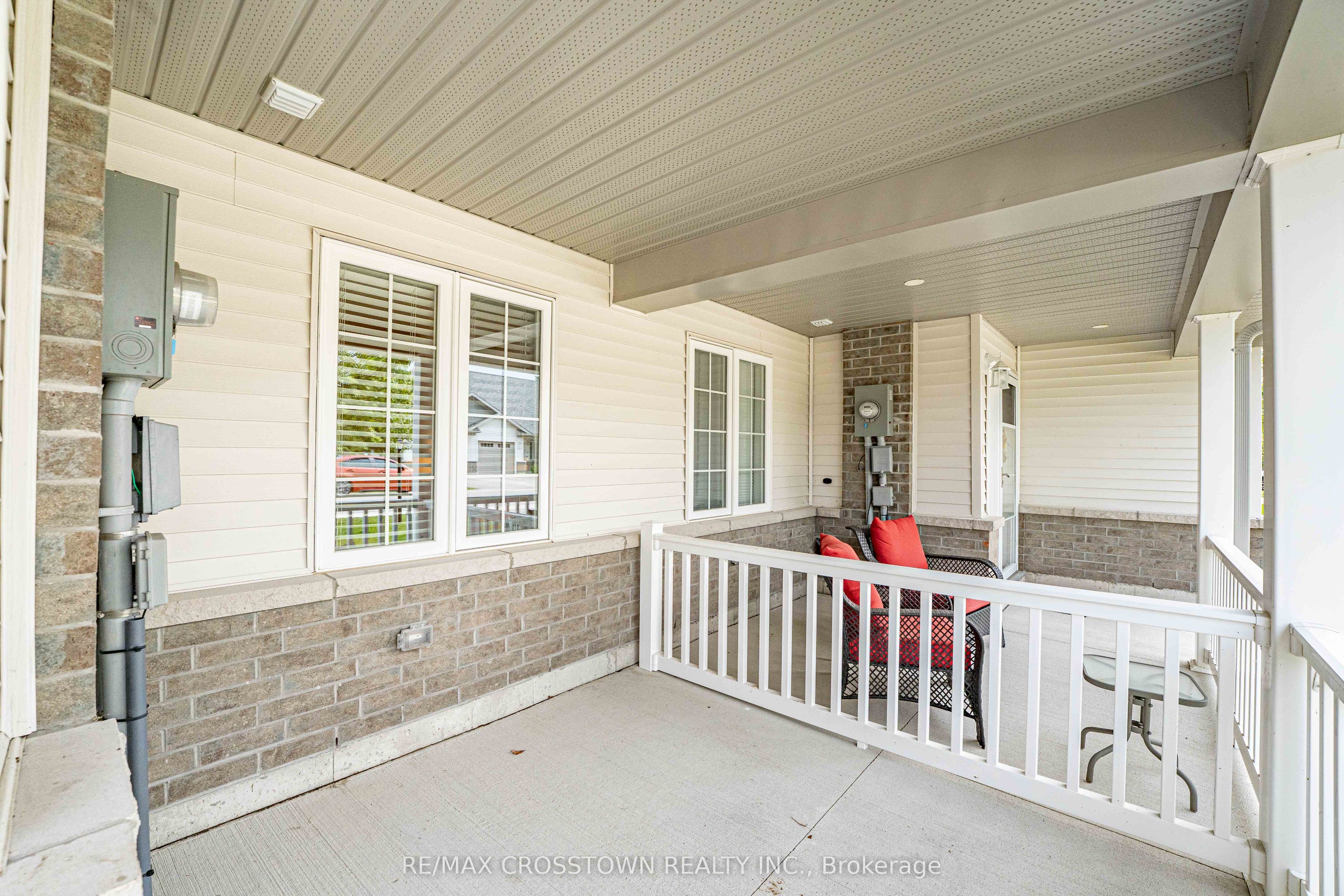 70 Ivy Crescent, Wasaga Beach, ON L9Z 0H8 photo 4