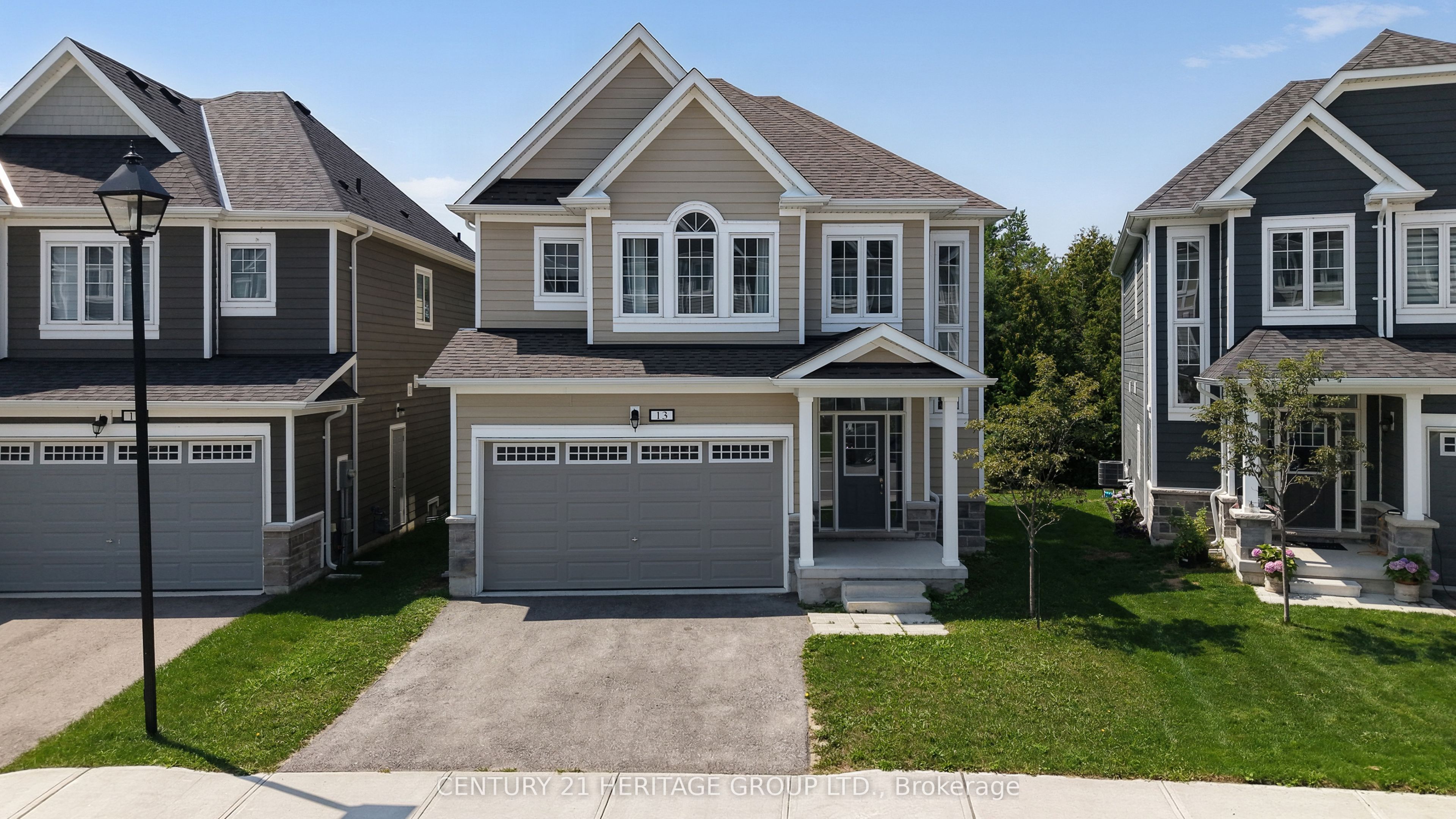 13 Abby Drive, Wasaga Beach, ON L9Z 0K1