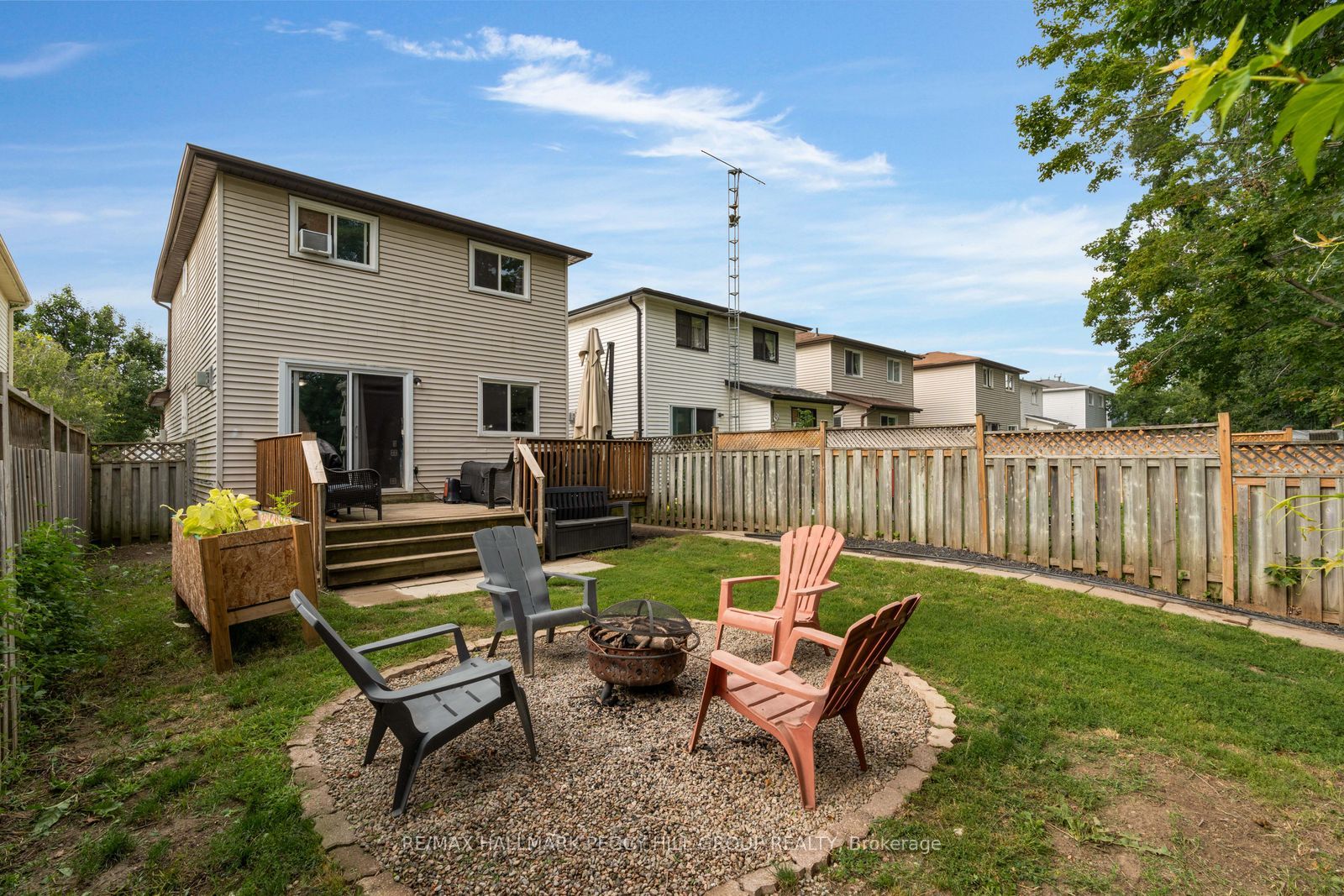 211 Hickling Trail, Barrie, ON L4M 5W6 photo 5