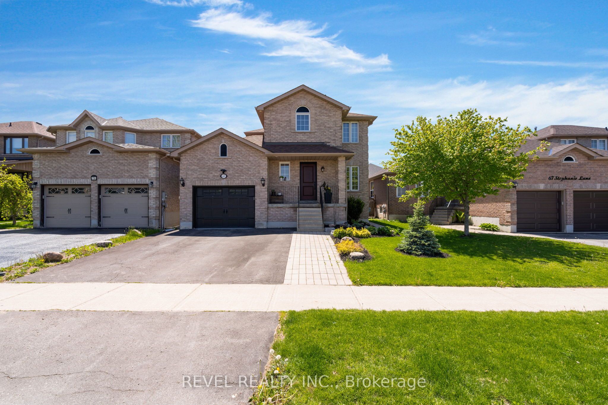 69 Stephanie Lane, Barrie, ON L4N 0V9 photo 2