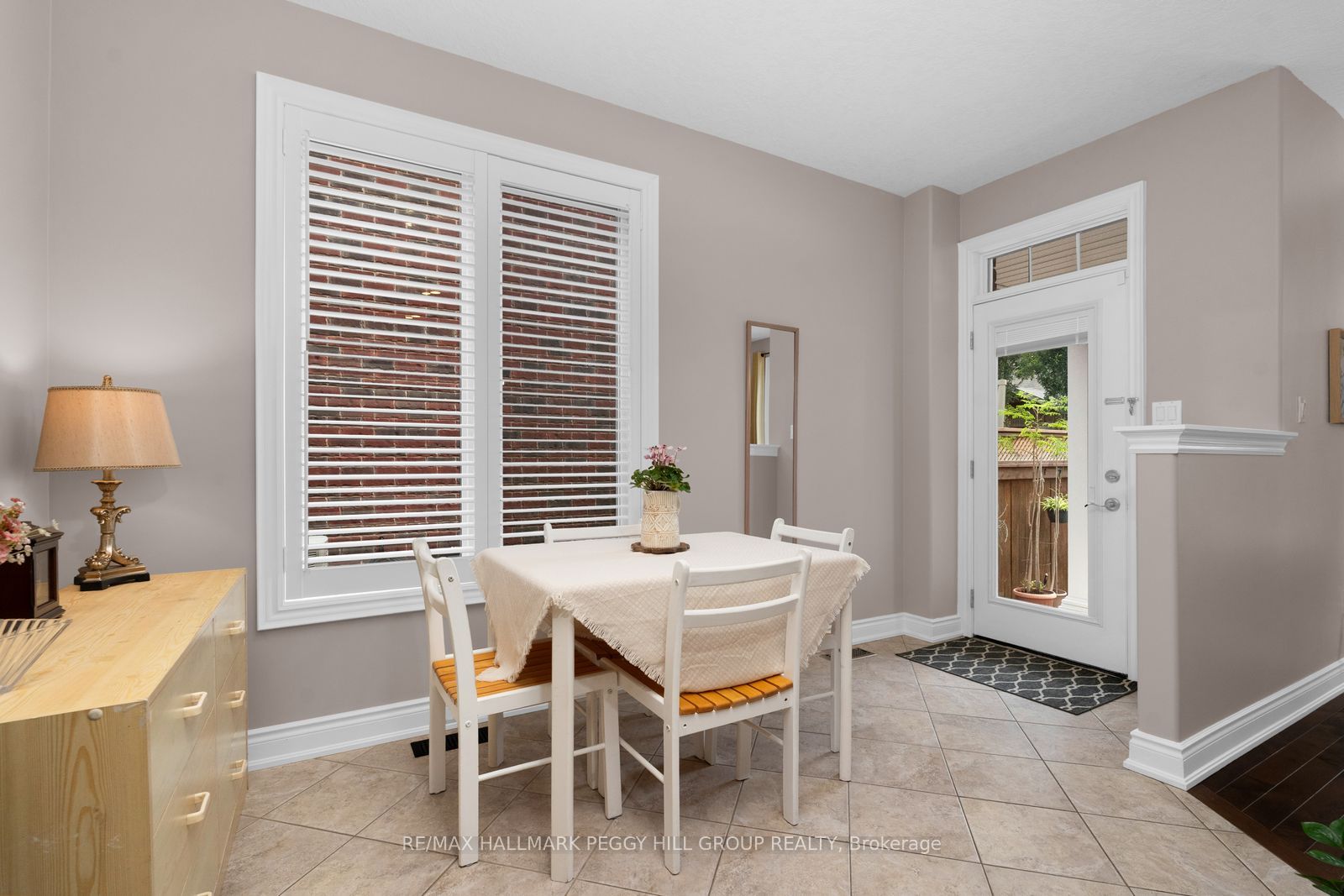 77 Graihawk Drive, Barrie, ON L4N 6G7 photo 4