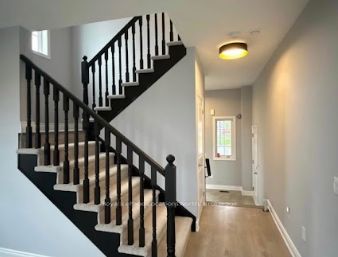 39 Stately Drive, Wasaga Beach, ON L9Z 0L9 photo 3