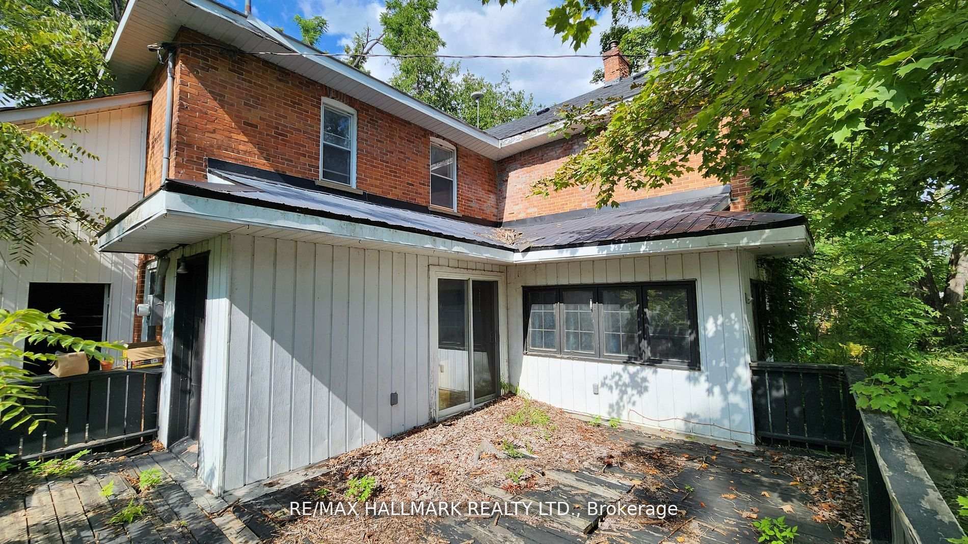 26 Lakeshore Road W, Oro-Medonte, ON L0L 2E0 photo 4