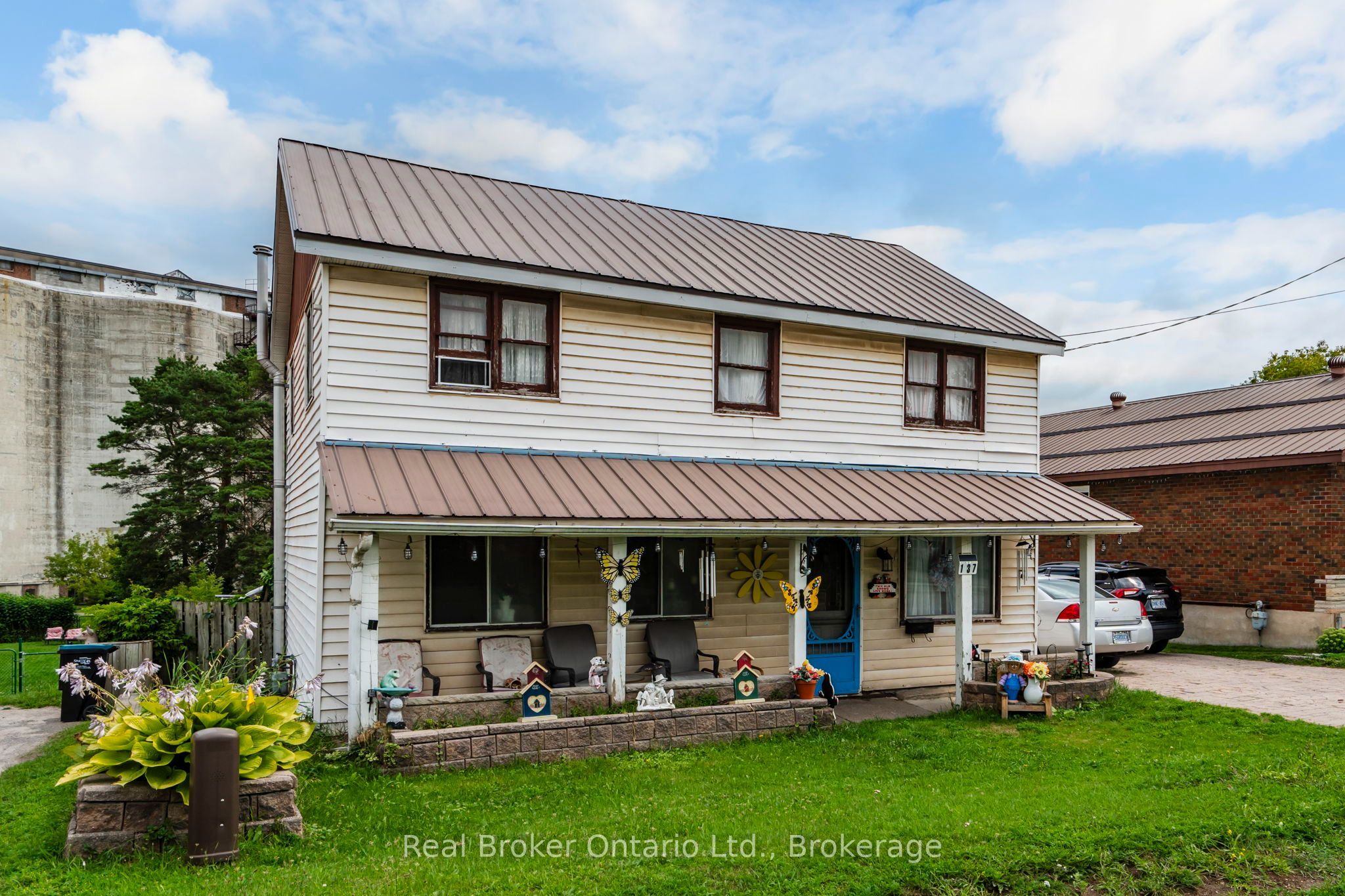 137 Fourth Street, Midland, ON L4R 3S9