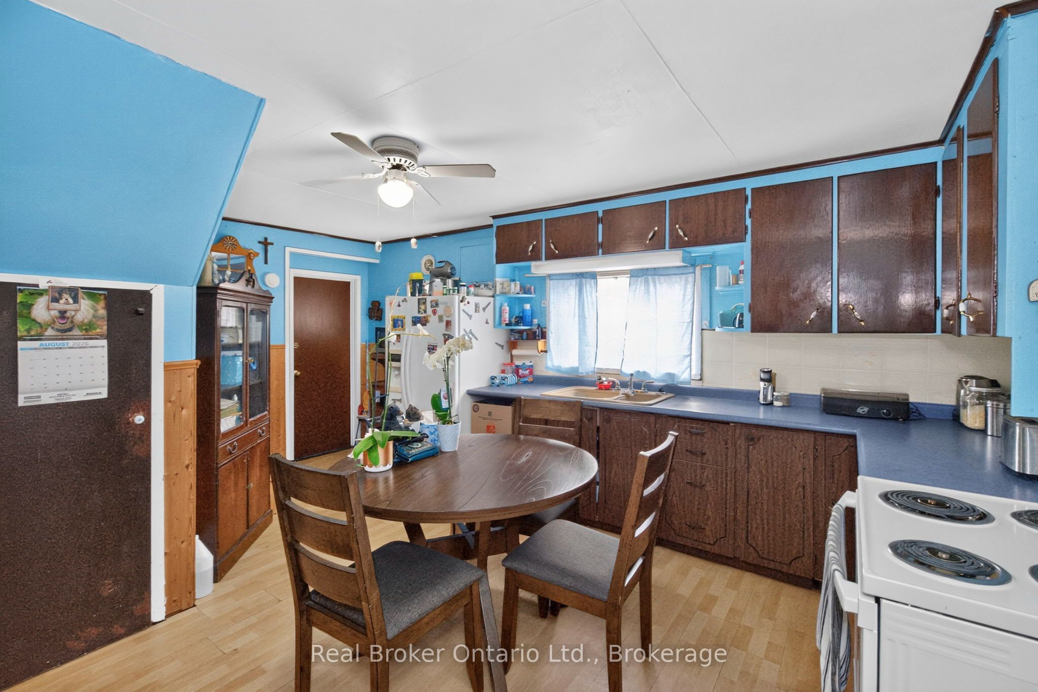 137 Fourth Street, Midland, ON L4R 3S9 photo 3