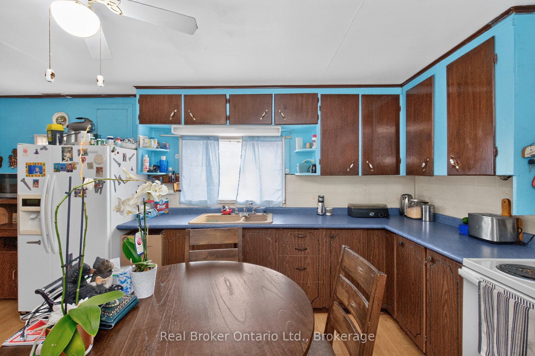 137 Fourth Street, Midland, ON L4R 3S9 photo 4