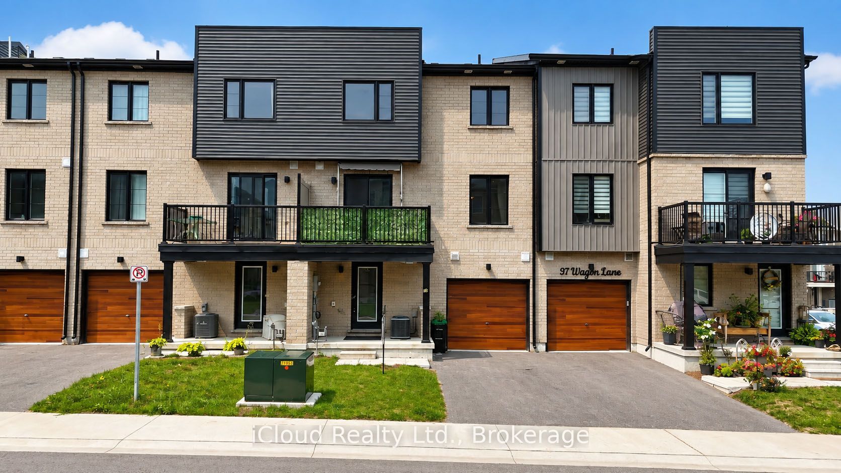 35 Wagon Lane, Barrie, ON L9J 0V4
