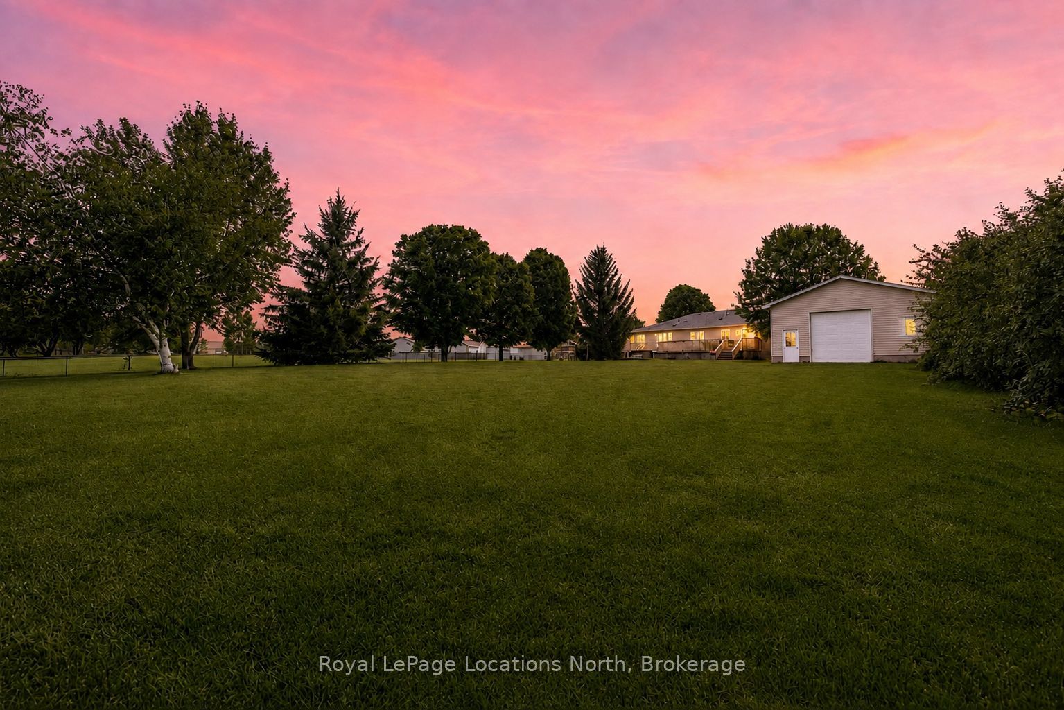 28 Marl Creek Drive, Springwater, ON L0L 2K0 photo 3