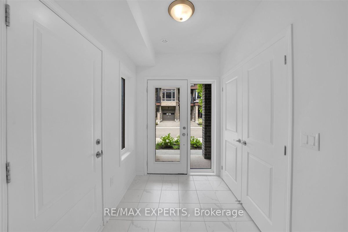 57 Wyn Wood Lane, Orillia, ON L3V 8P6 photo 4