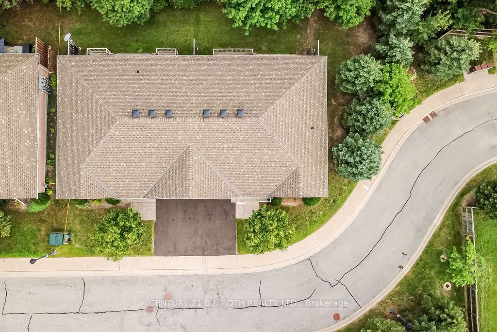 318 LITTLE Avenue 27, Barrie, ON L4N 2Z6 photo 5