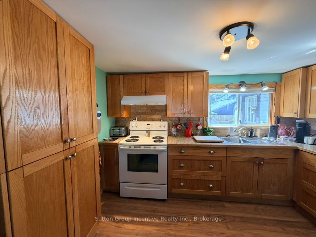 341 Saint Jean Street, Orillia, ON L3V 4L6 photo 5