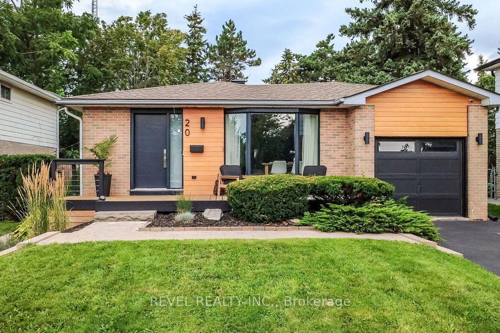 20 Cynthia Court, Barrie, ON L4M 2X4 photo 2