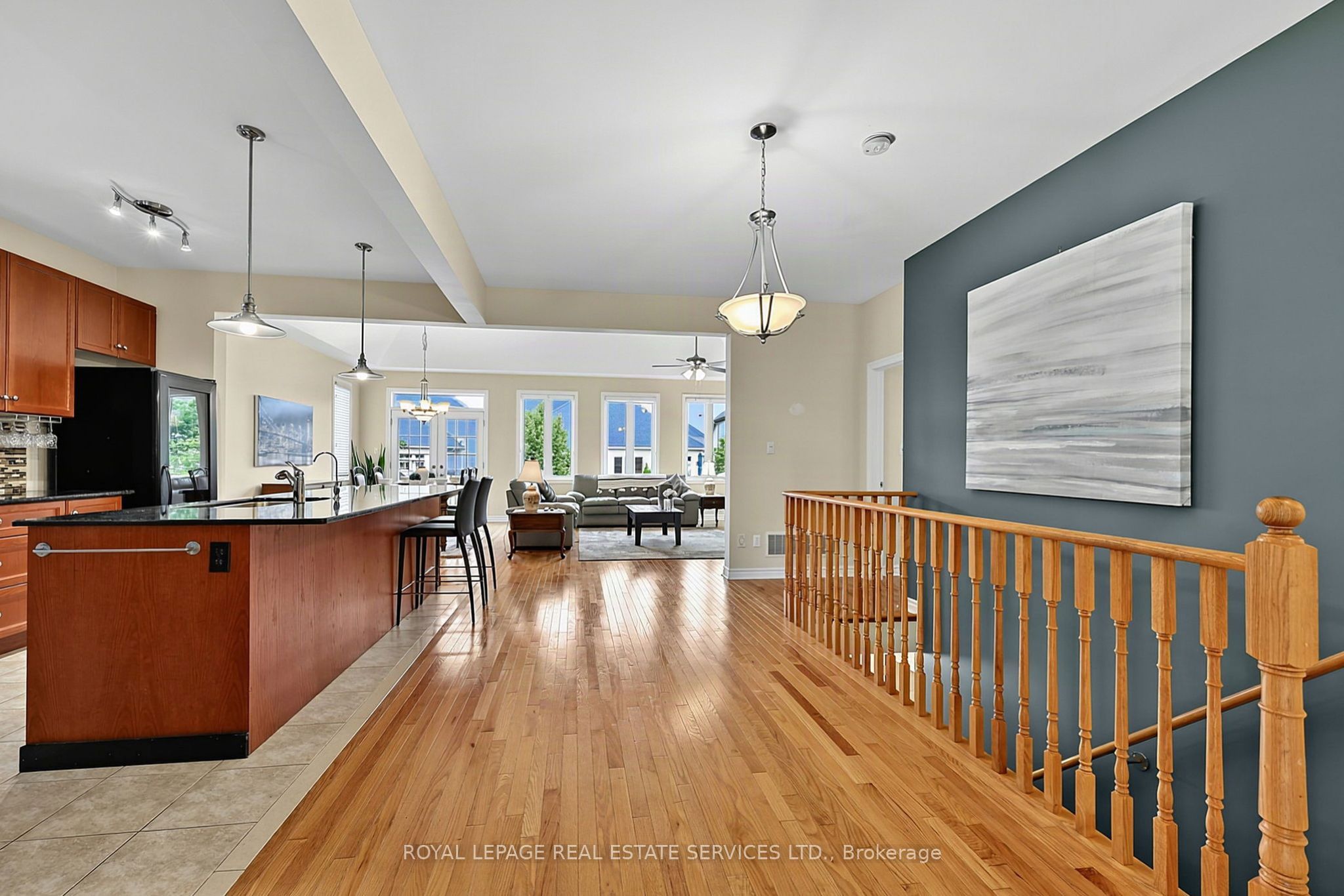 17 LEEWARD Circle, Wasaga Beach, ON L9Z 0E9 photo 5