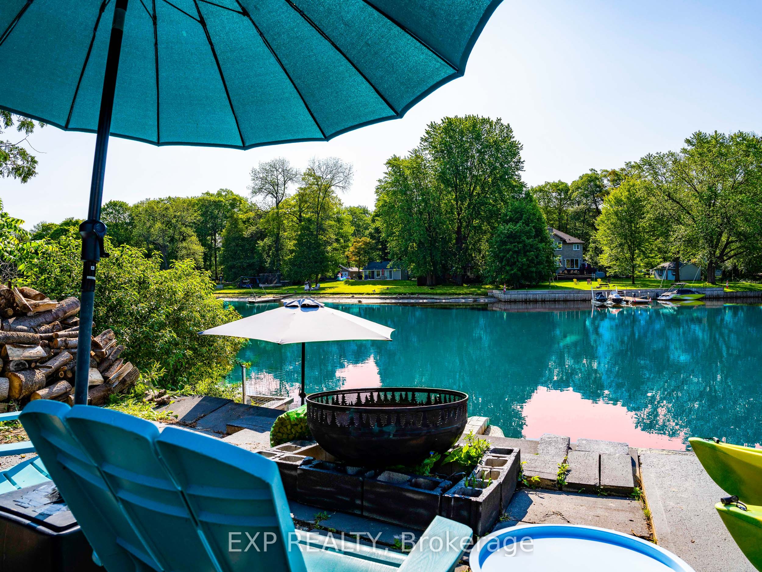 27 Sunnidale Road S, Wasaga Beach, ON L9Z 2M5