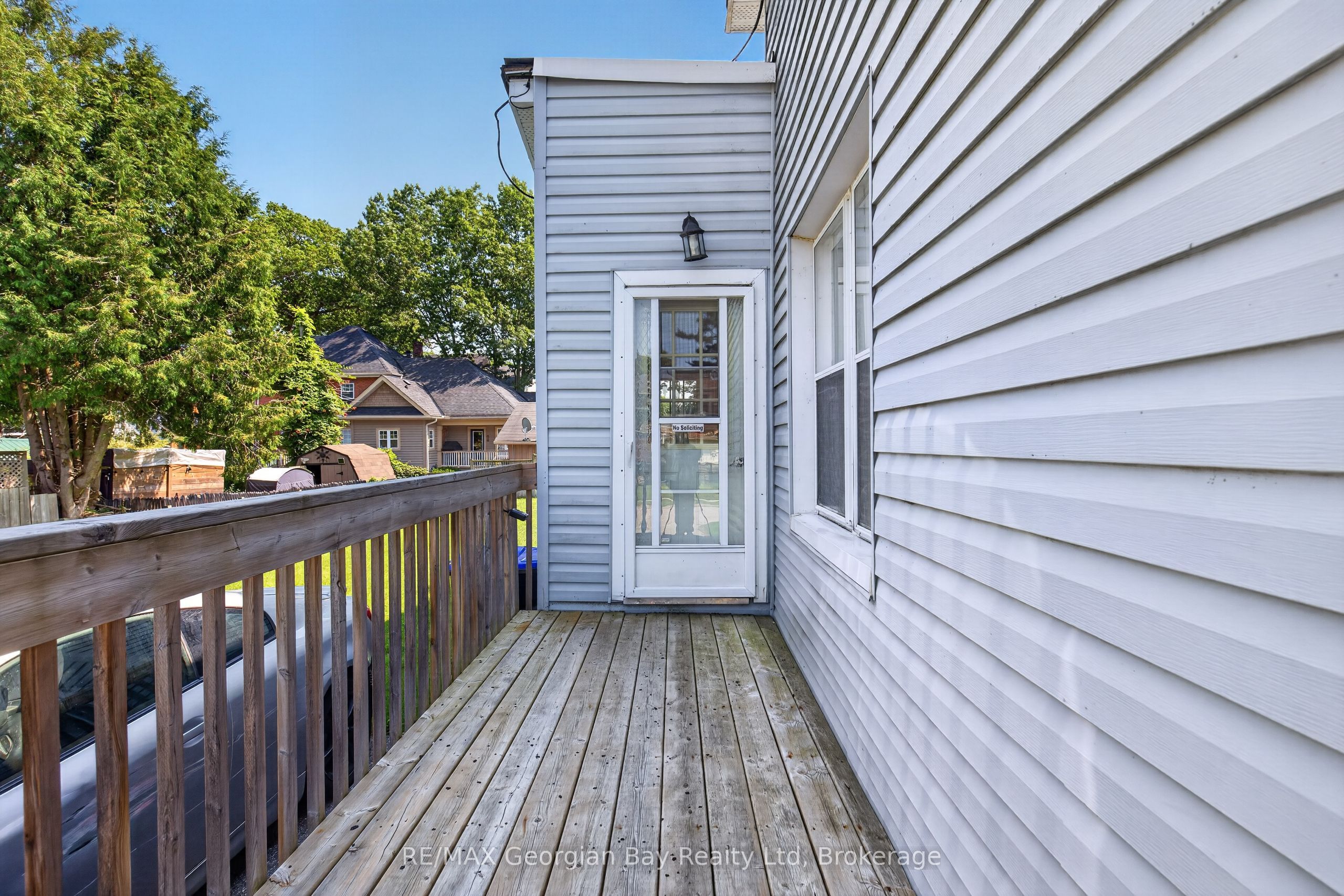 375 Horrell Avenue, Midland, ON L4R 2A5 photo 2