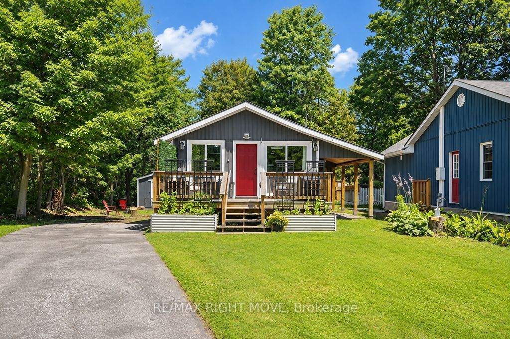 3301 Pleasant Road, Severn, ON L3V 6H3