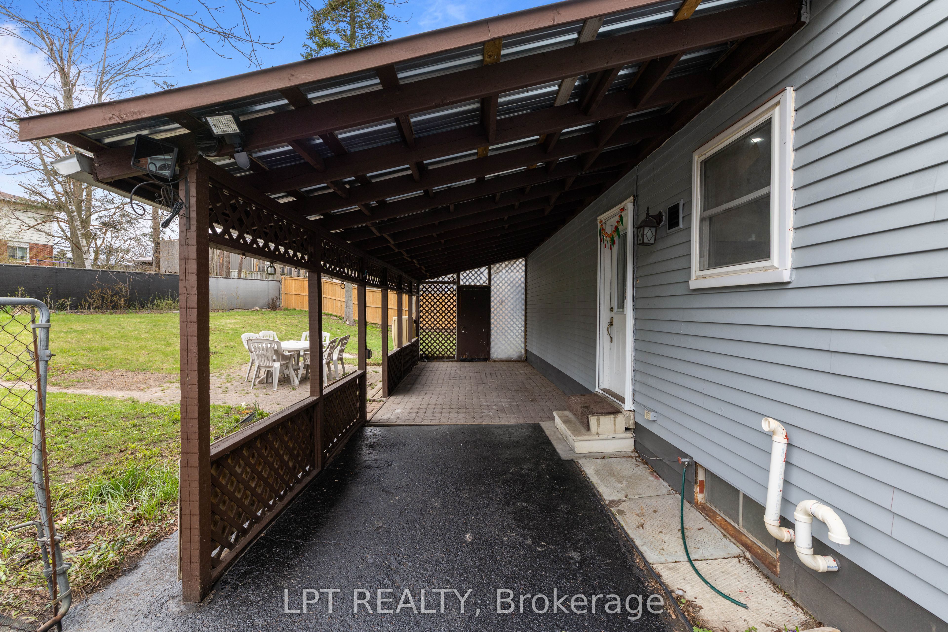 55H Chaucer Crescent, Barrie, ON L4N 4T8 photo 4