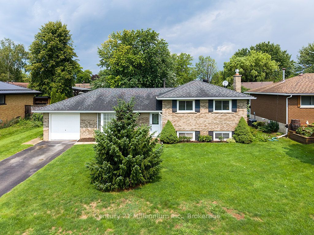 631 Cameron Street, Collingwood, ON L9Y 2J6