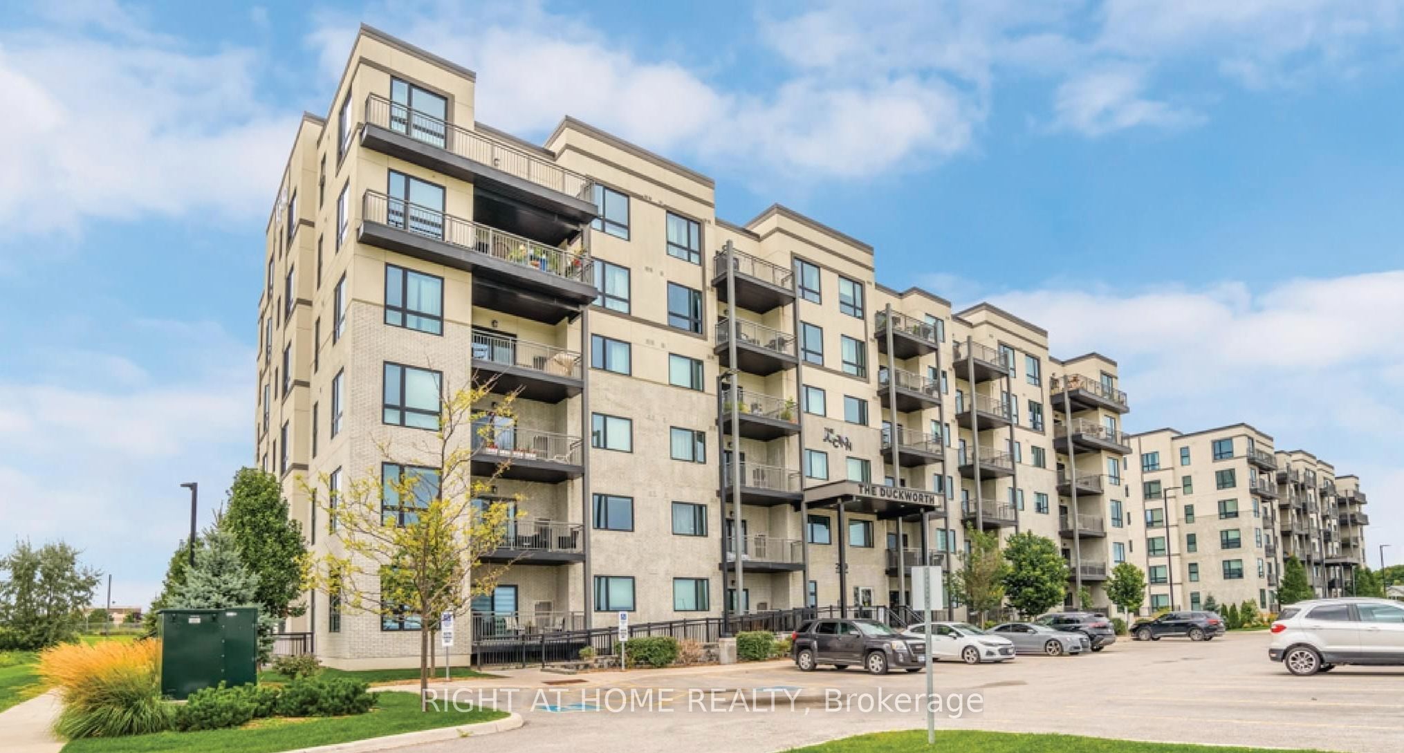 299 Cundles Road E #106, Barrie, ON L4M 0K9