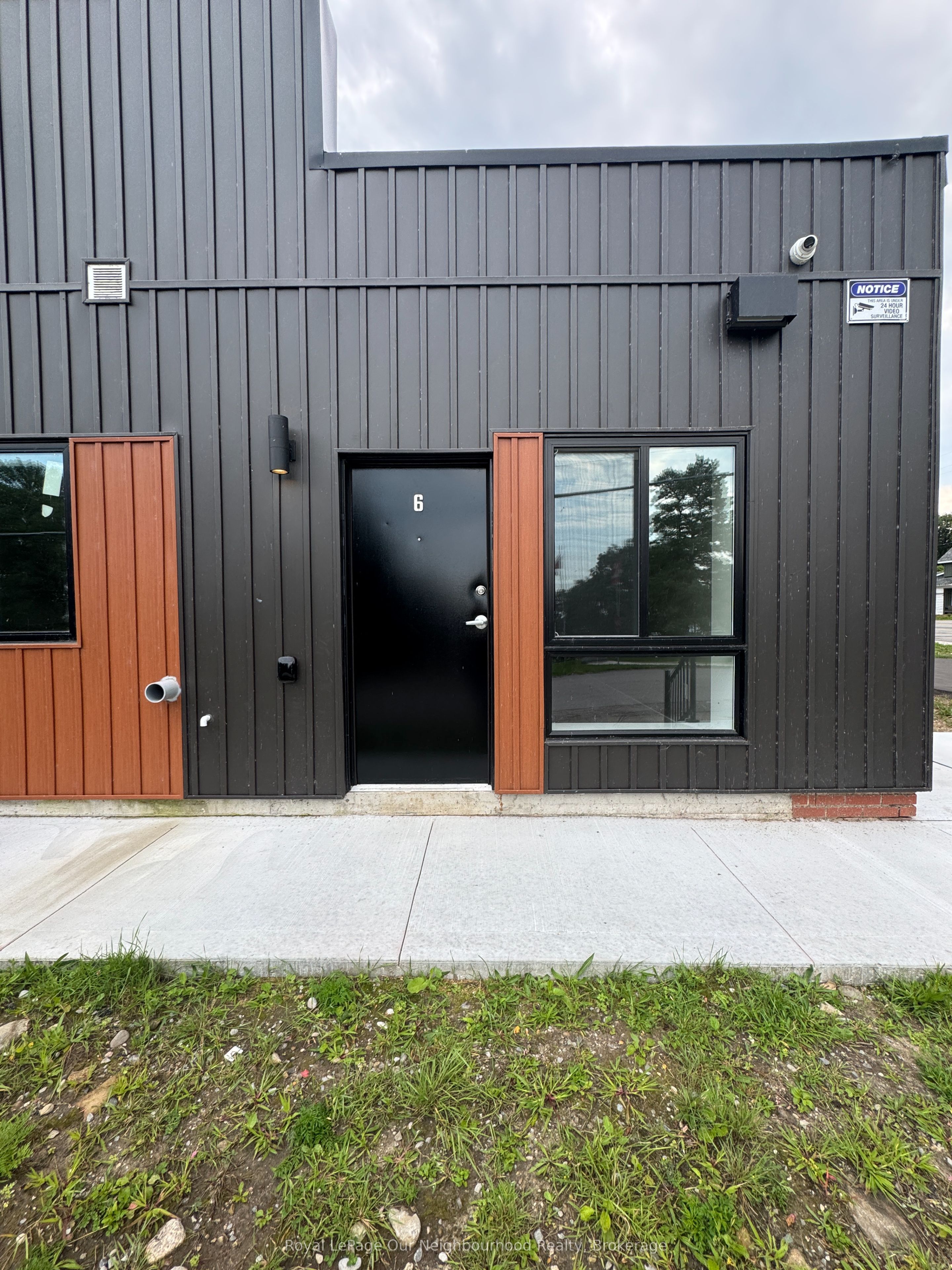 199 Pine Street 6, Tay, ON L0K 2C0