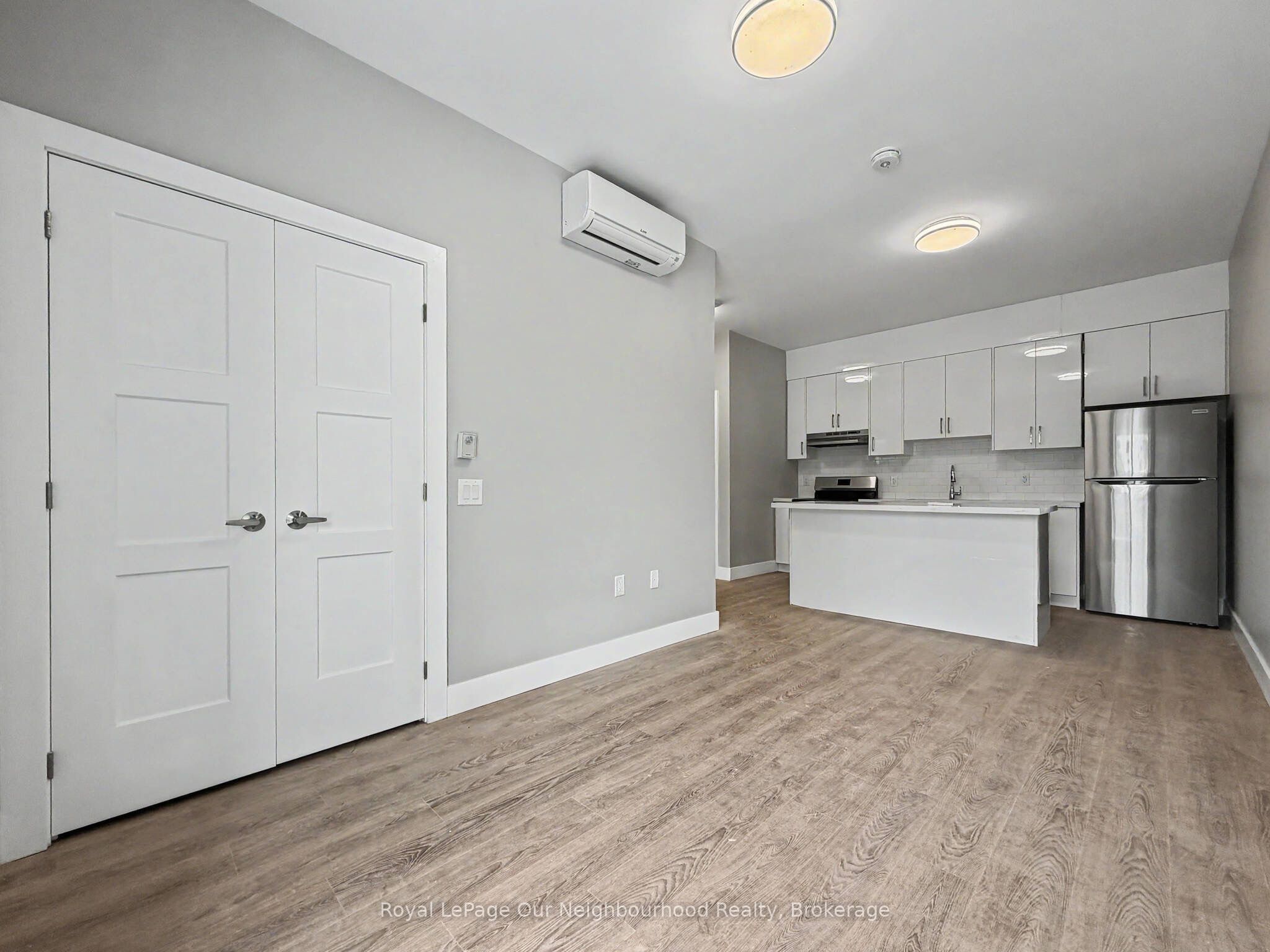 199 Pine Street 6, Tay, ON L0K 2C0 photo 4