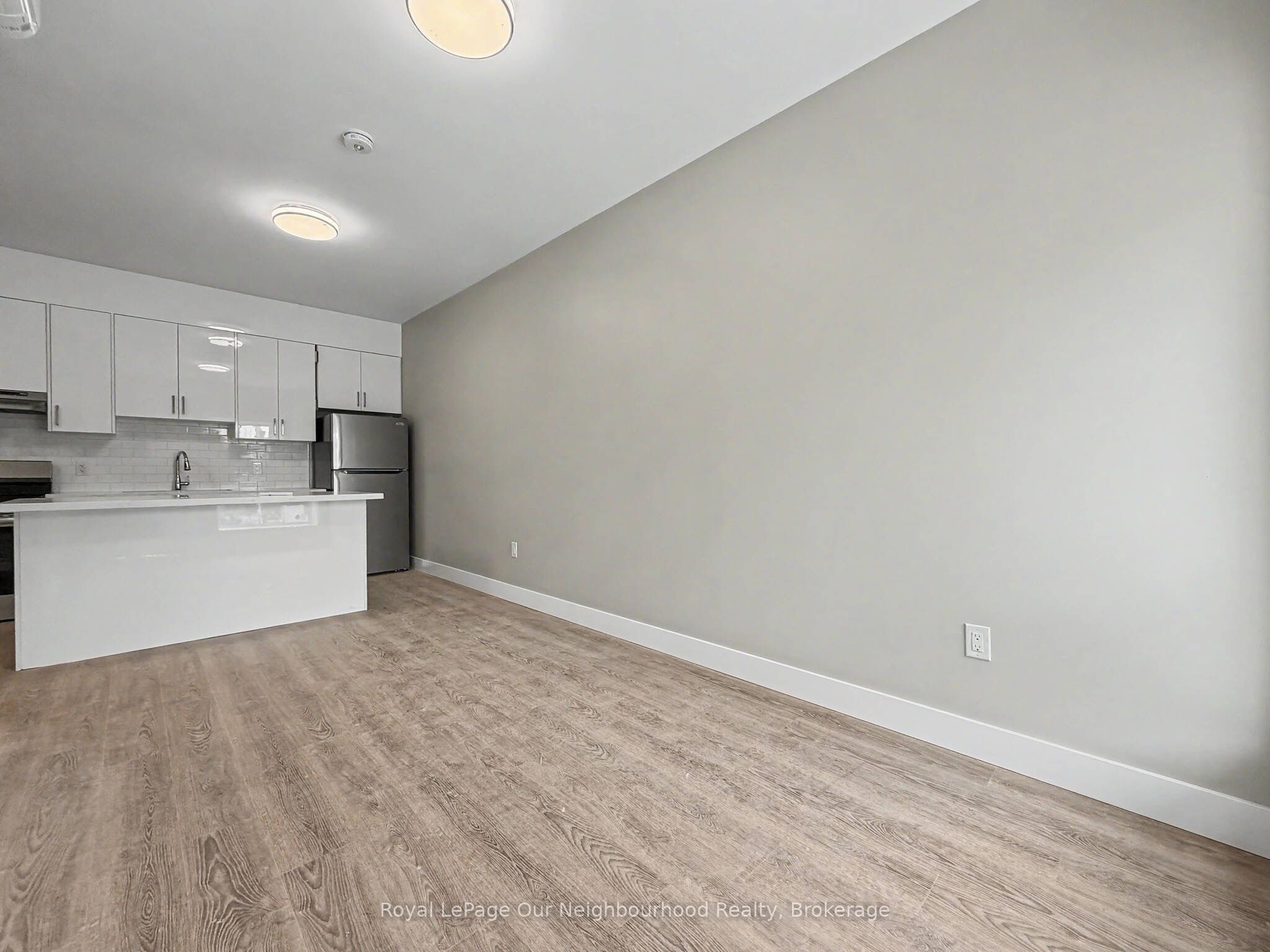 199 Pine Street 6, Tay, ON L0K 2C0 photo 5