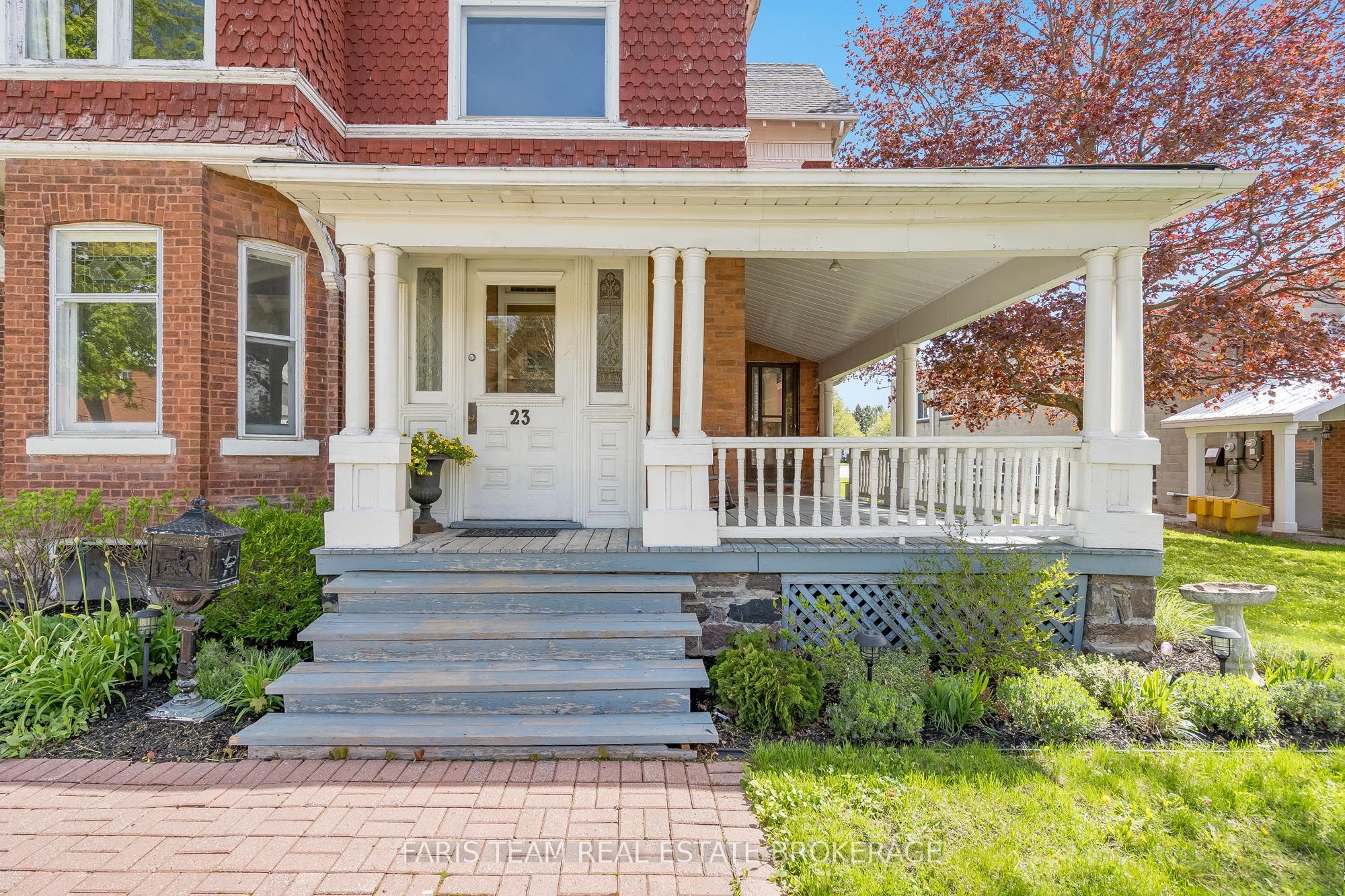 23 Yonge Street S, Springwater, ON L0L 1P0 photo 2