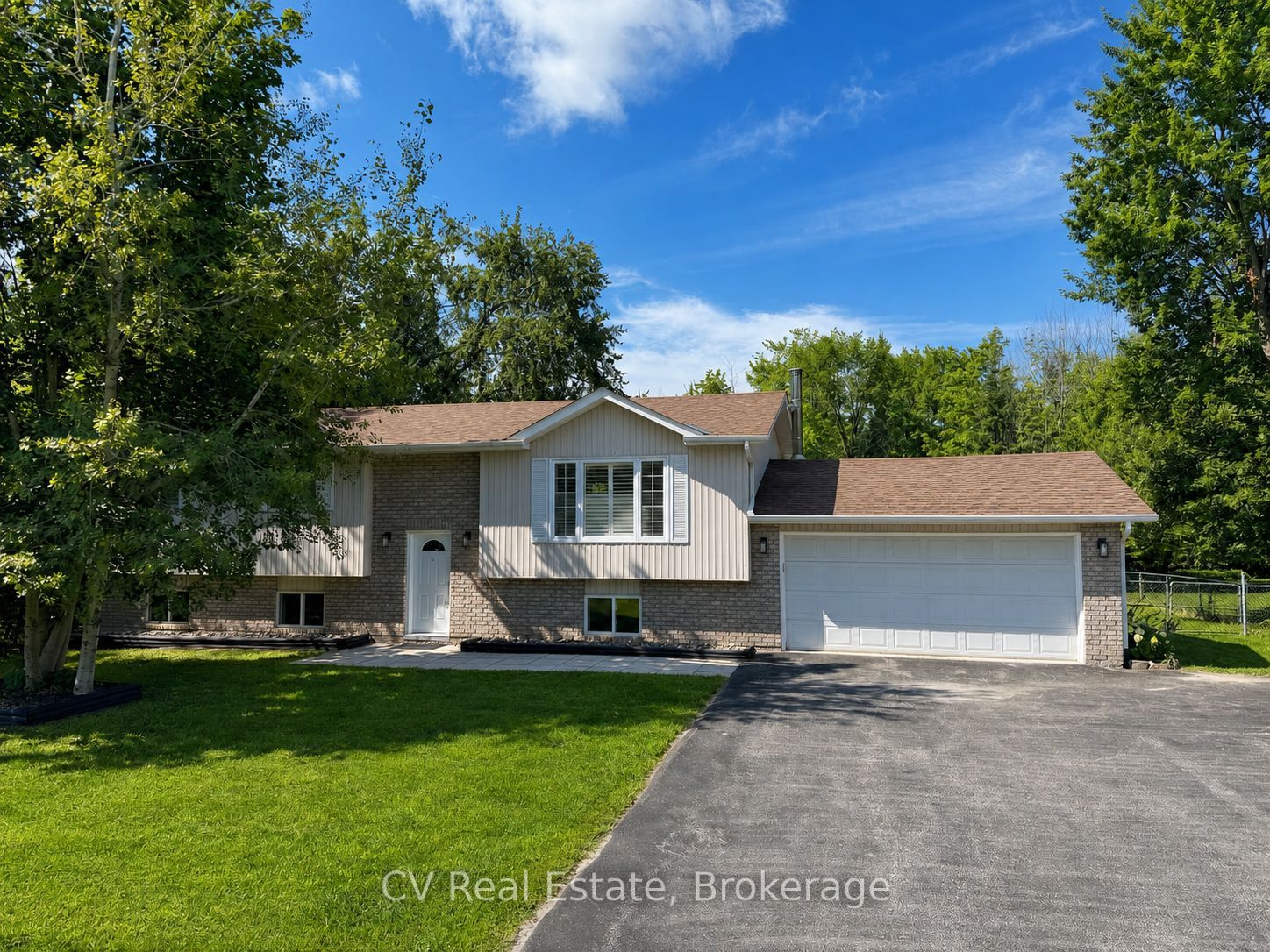 3698 George Johnston Road, Springwater, ON L9X 1T9