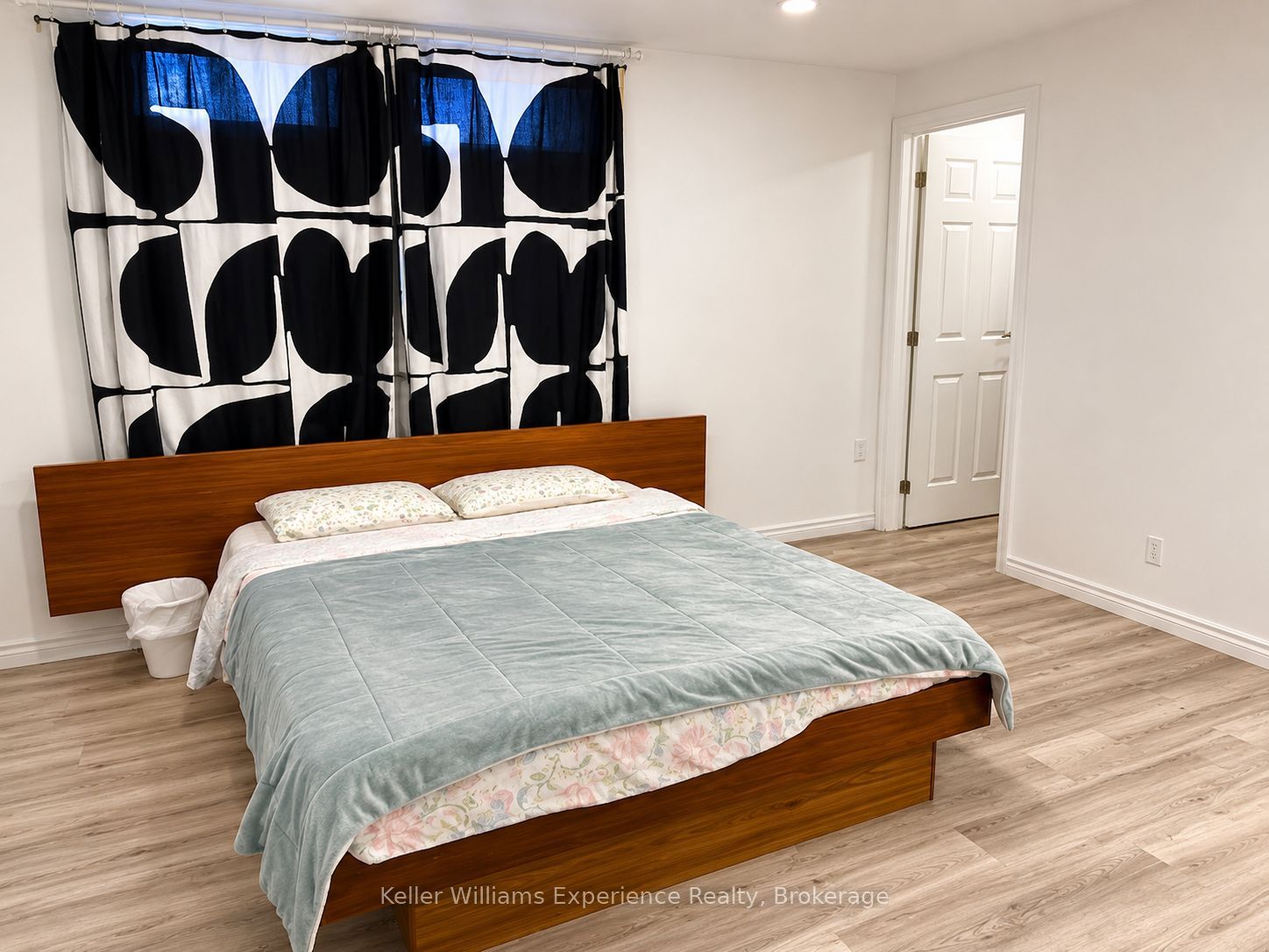 16 Nicole Marie Avenue Lower, Barrie, ON L4M 6Y8 photo 4