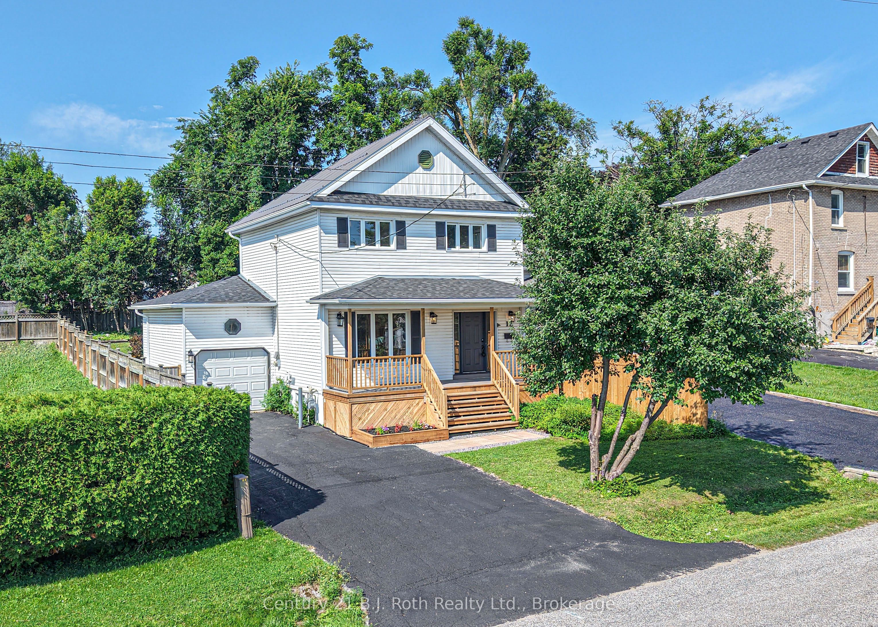 12 Clinton Street, Orillia, ON L3V 6A1 photo 2