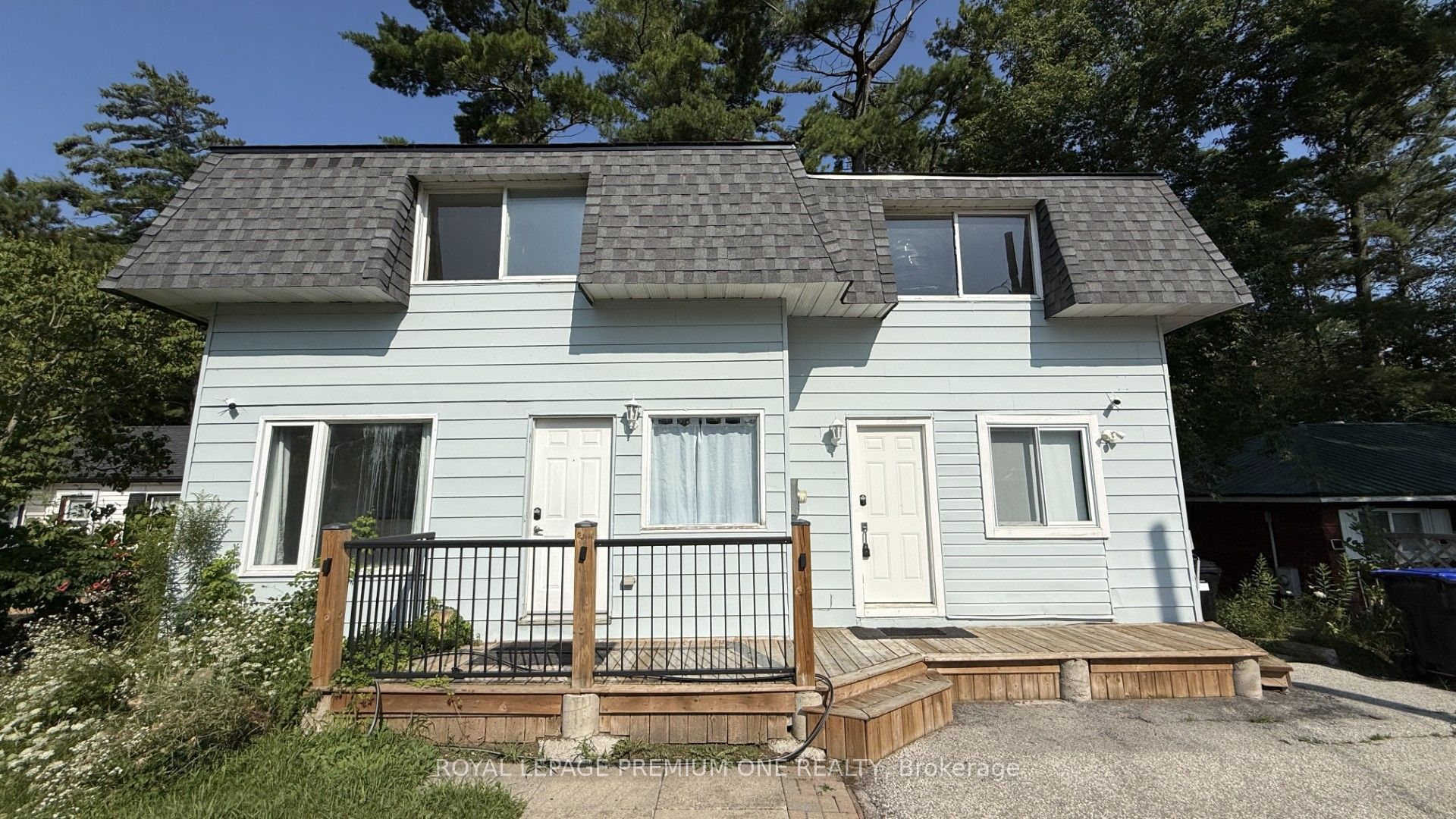 512 MOSLEY Street UNIT B, Wasaga Beach, ON L9Z 2J4