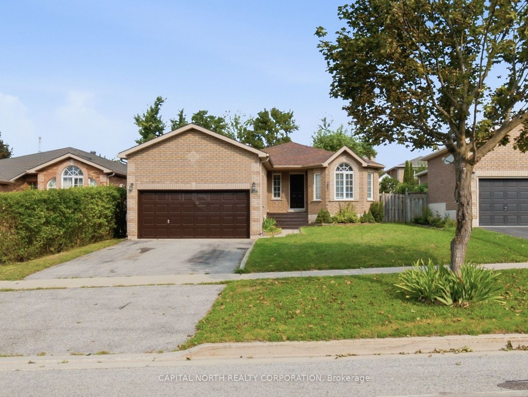 126 Marsellus Drive, Barrie, ON L4N 0E1