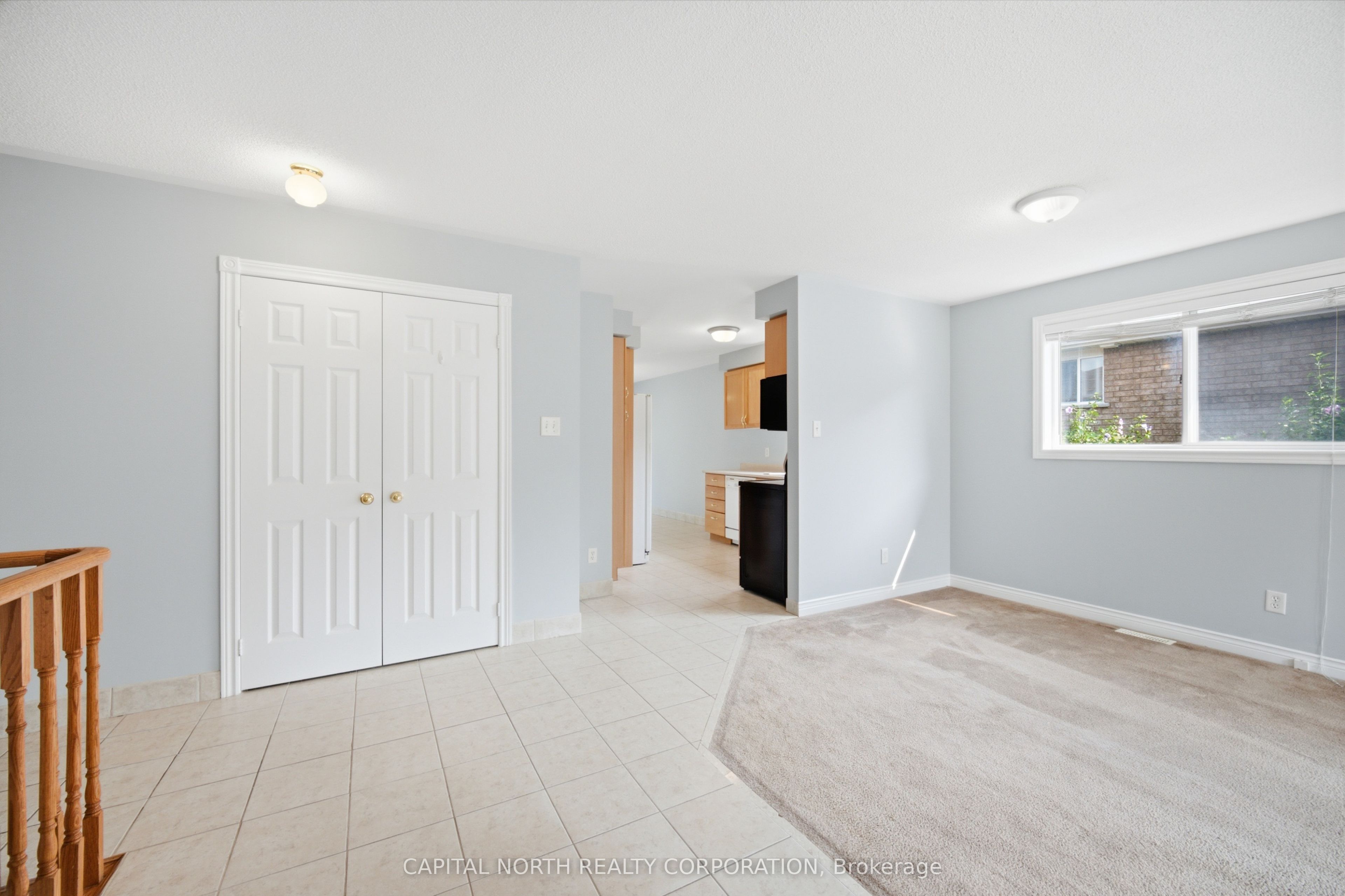 126 Marsellus Drive, Barrie, ON L4N 0E1 photo 5