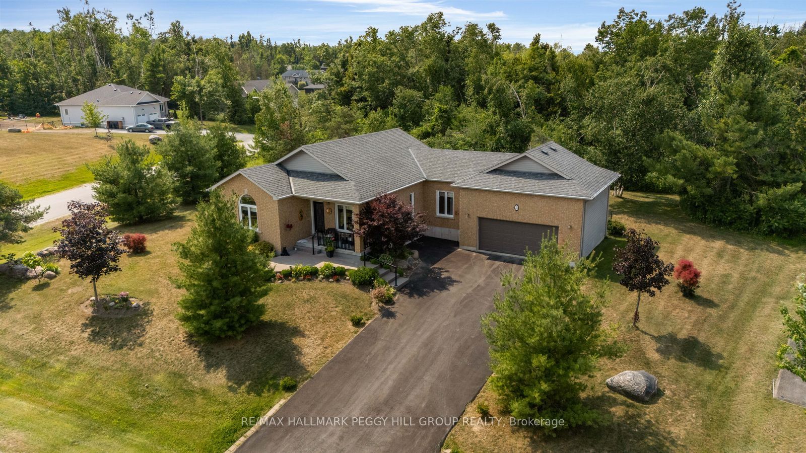 22 Bachly Avenue, Oro-Medonte, ON L0K 1N0