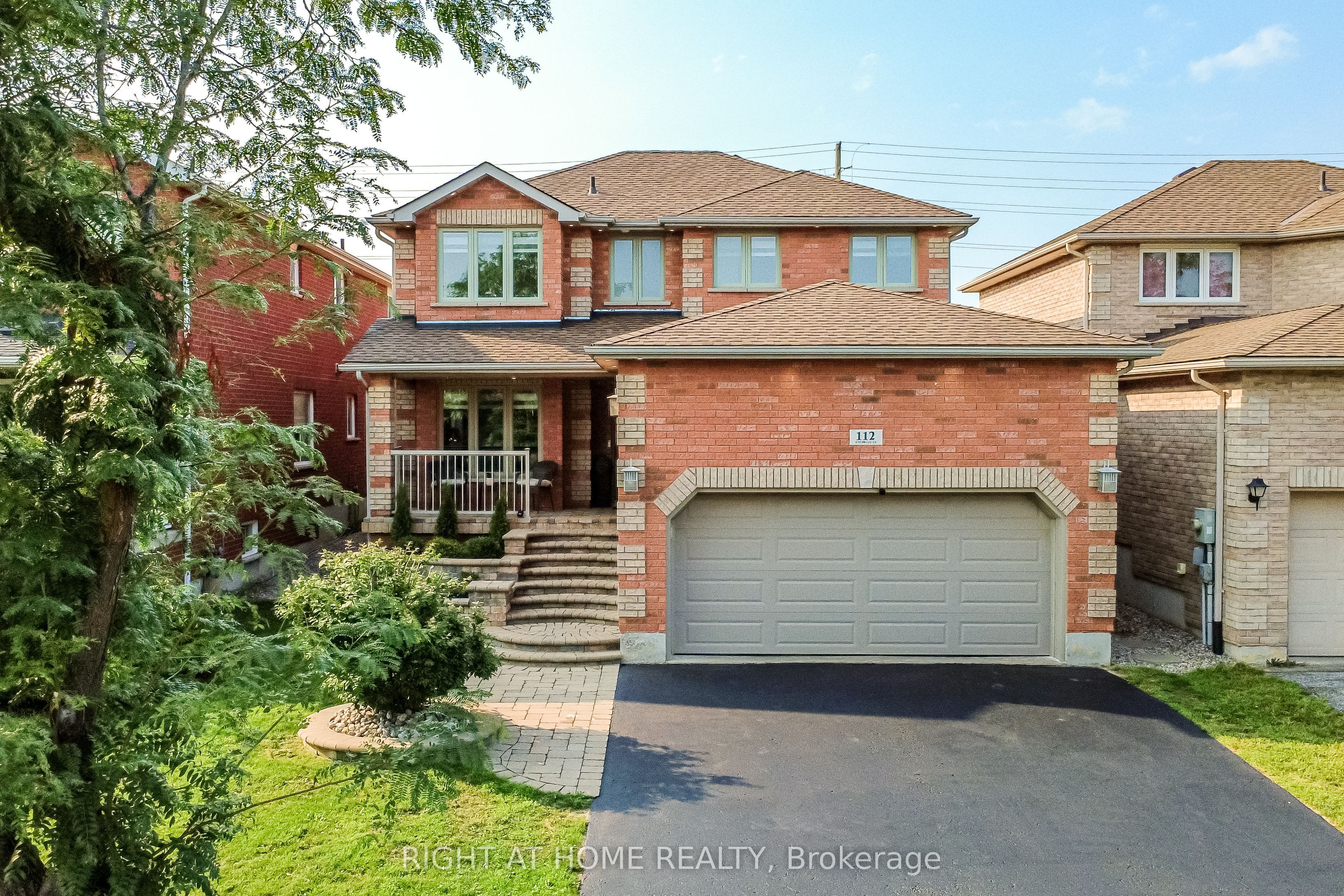 112 Birchwood Drive, Barrie, ON L4M 6X4