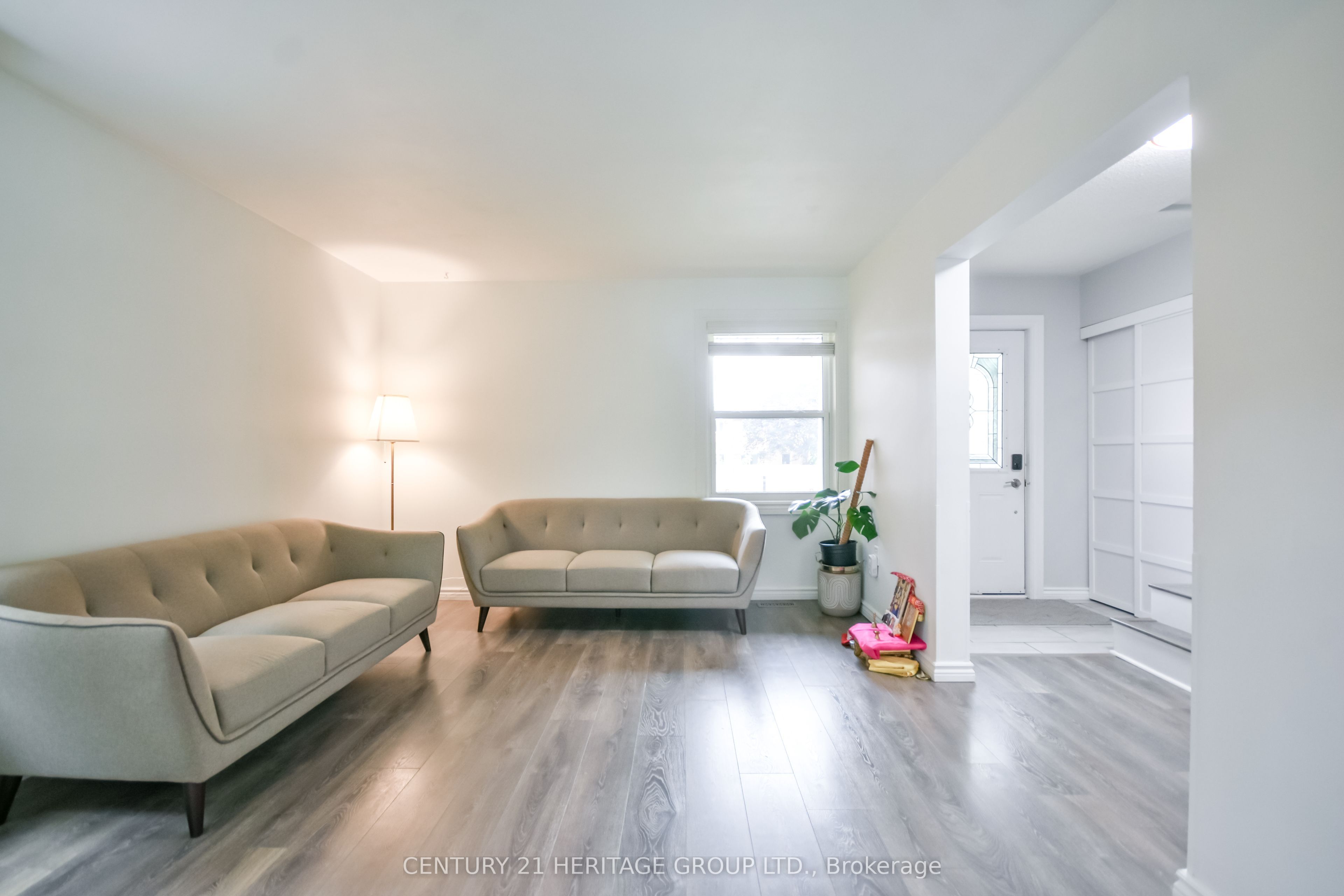 416 Sunnidale Road, Barrie, ON L4N 7A8 photo 3