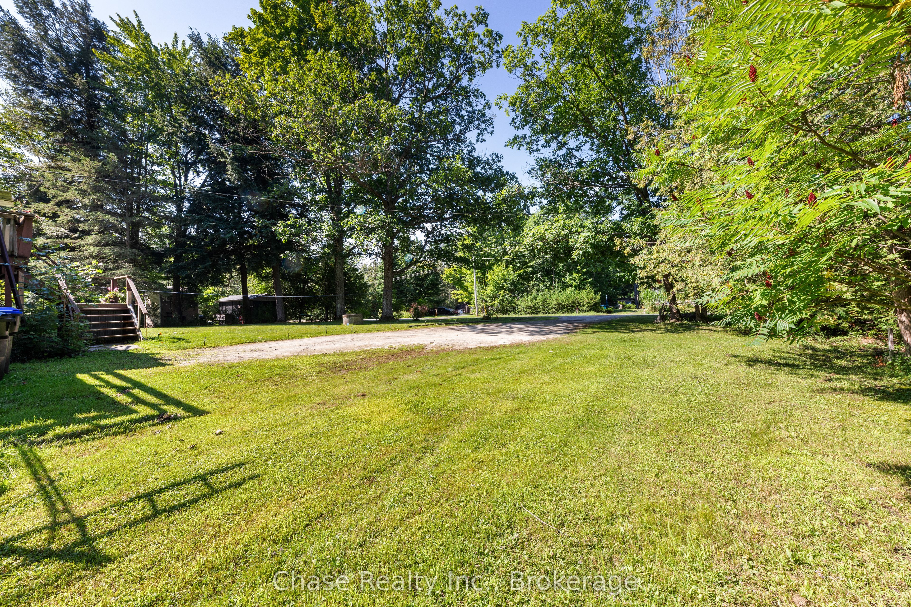655 Tiny Beaches Road N, Tiny, ON L0L 2J0 photo 4