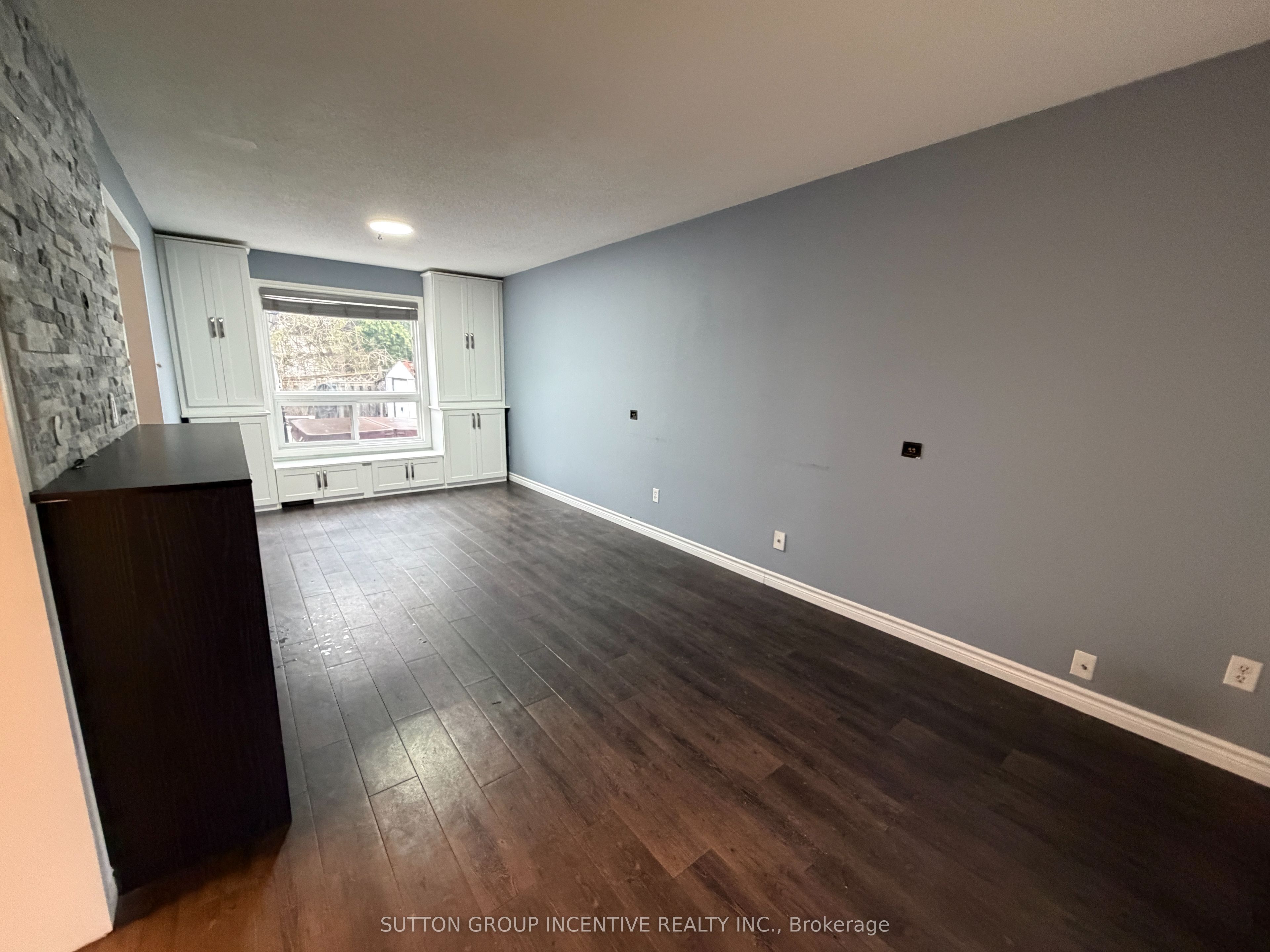 90 Moon Drive, Barrie, ON L4N 7G9 photo 5