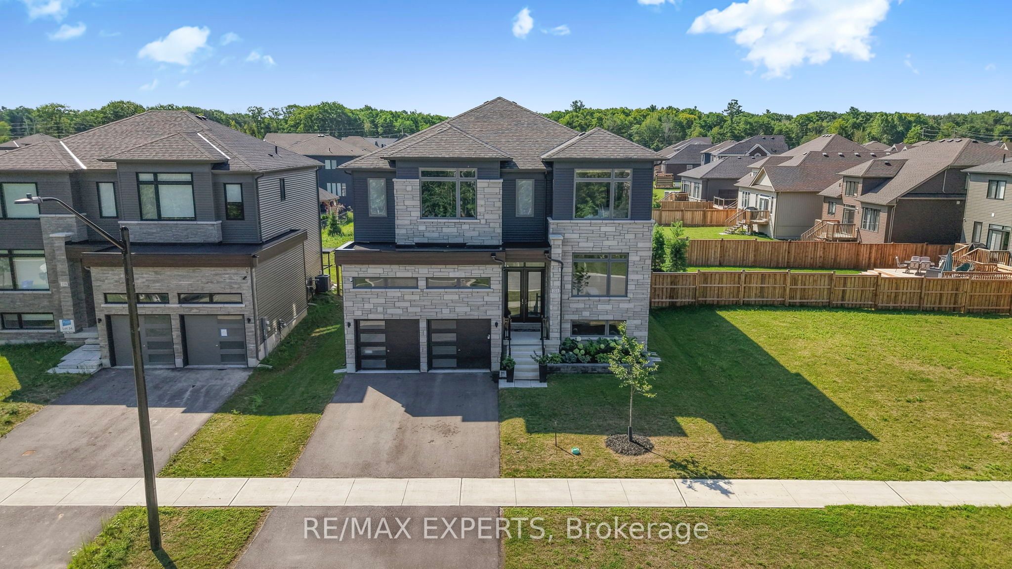 222 Mapleside Drive, Wasaga Beach, ON L9Z 0L4