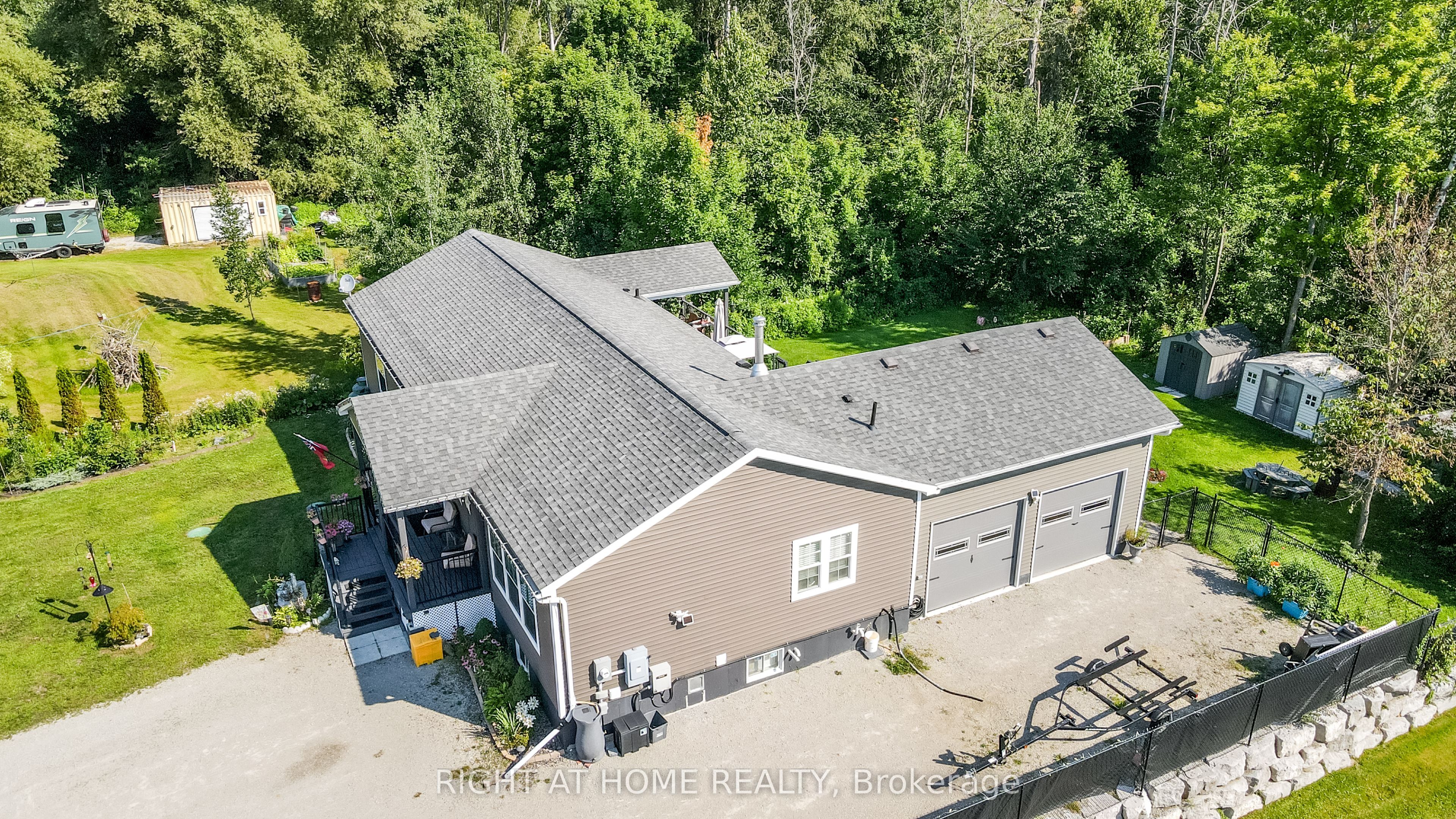 13009 County Road 16 Drive, Tay, ON L0K 2C0 photo 2