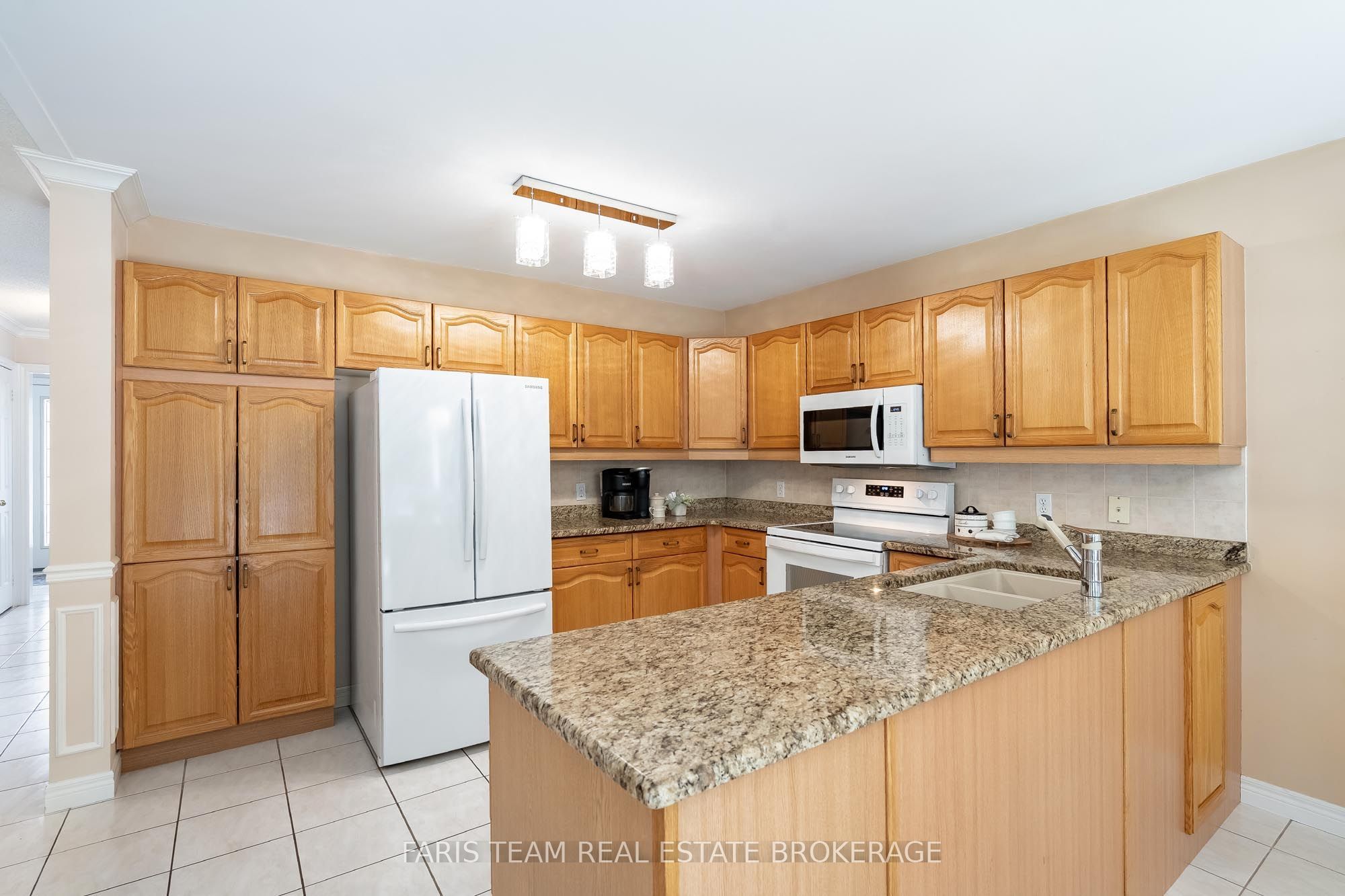 157 Emms Drive, Barrie, ON L4N 9N8 photo 4